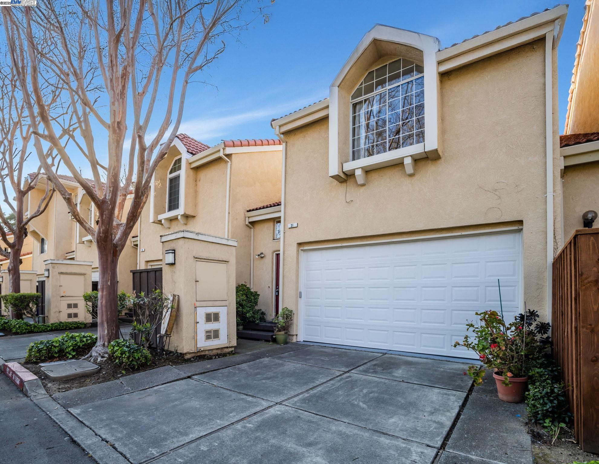 31 Sea Crest Ter