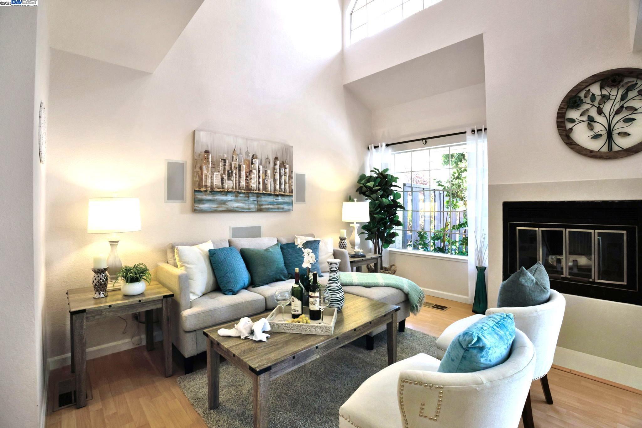 31 Sea Crest Ter