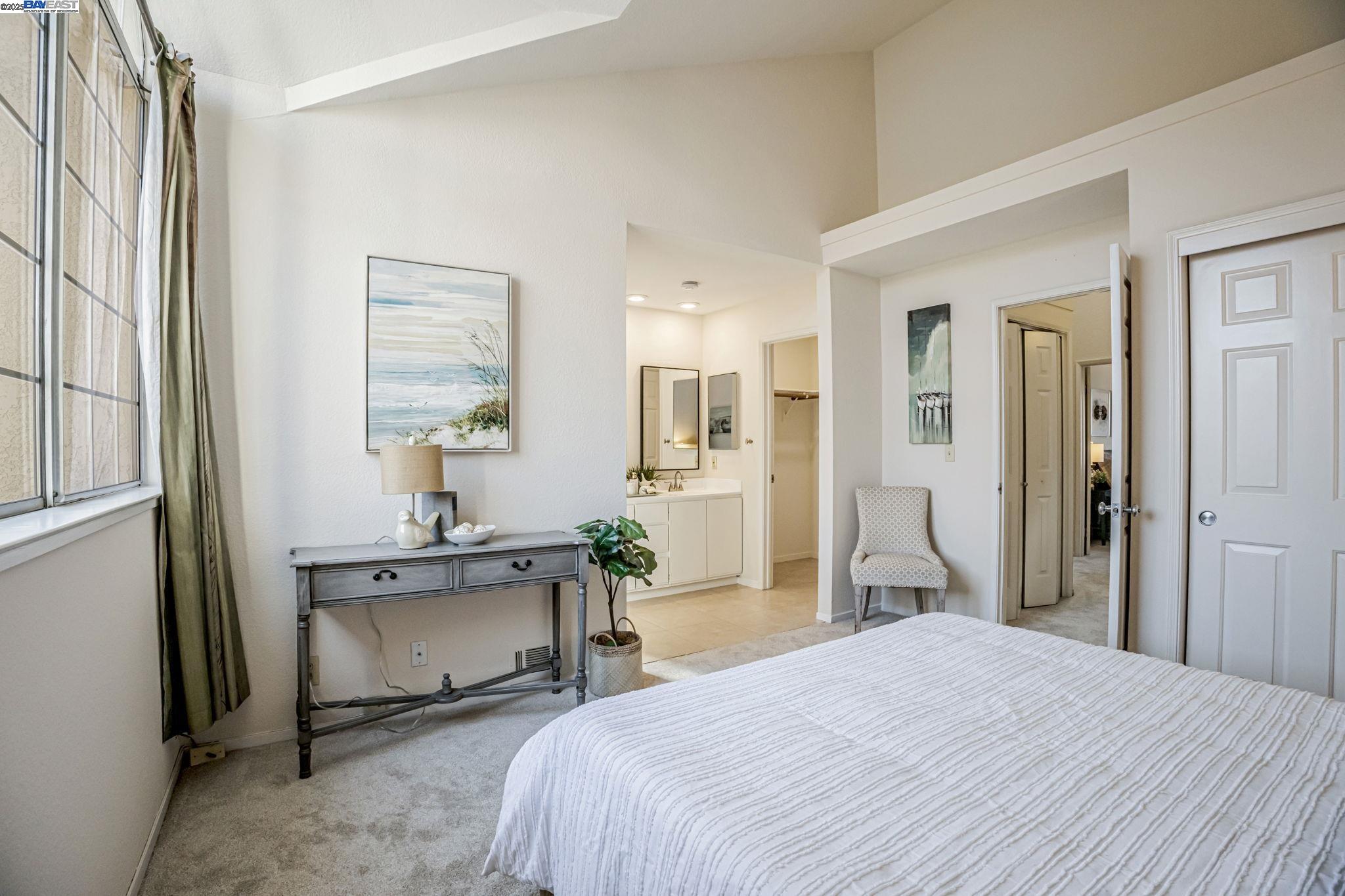 31 Sea Crest Ter