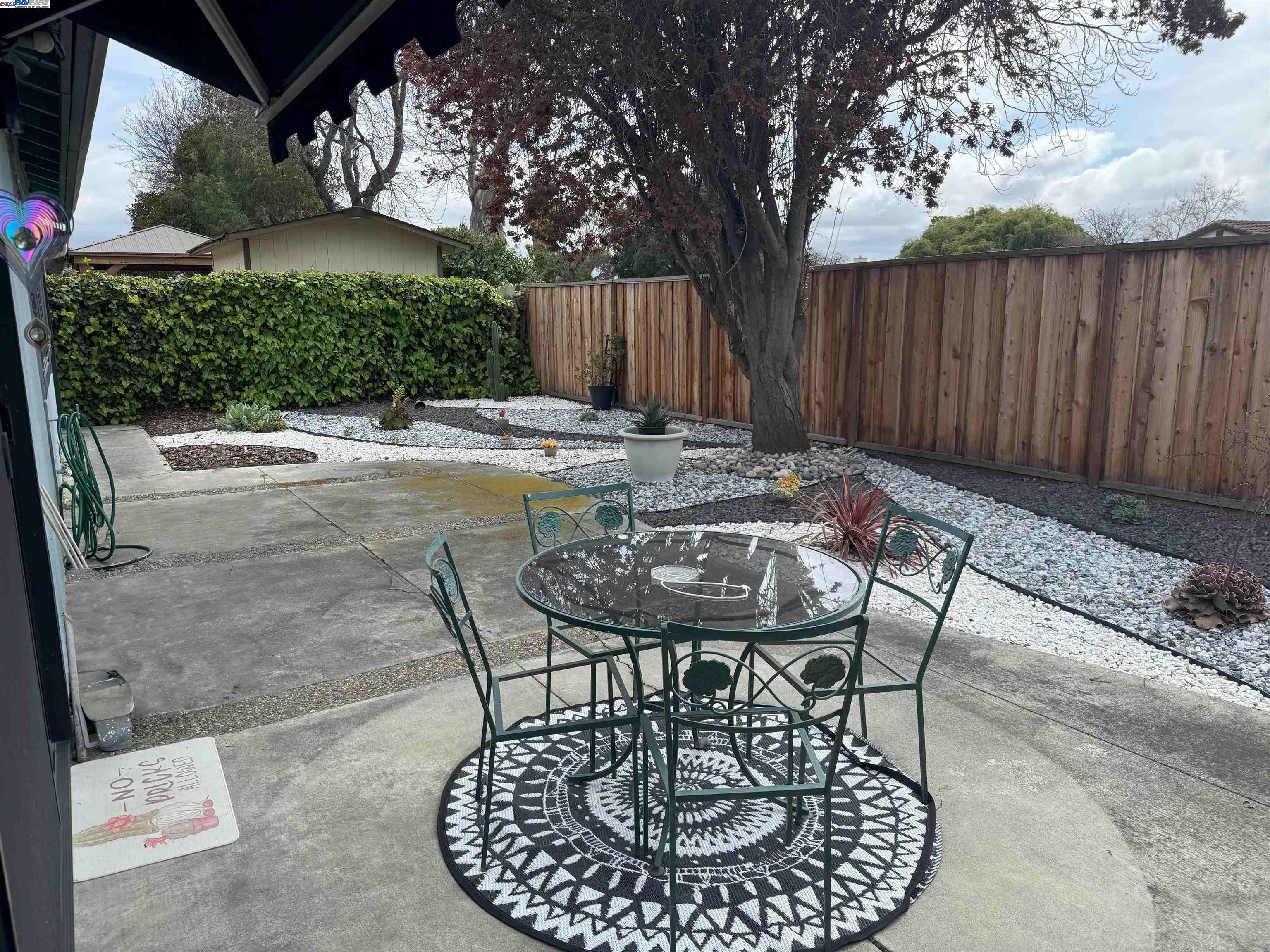 4341 Queen Anne Dr
