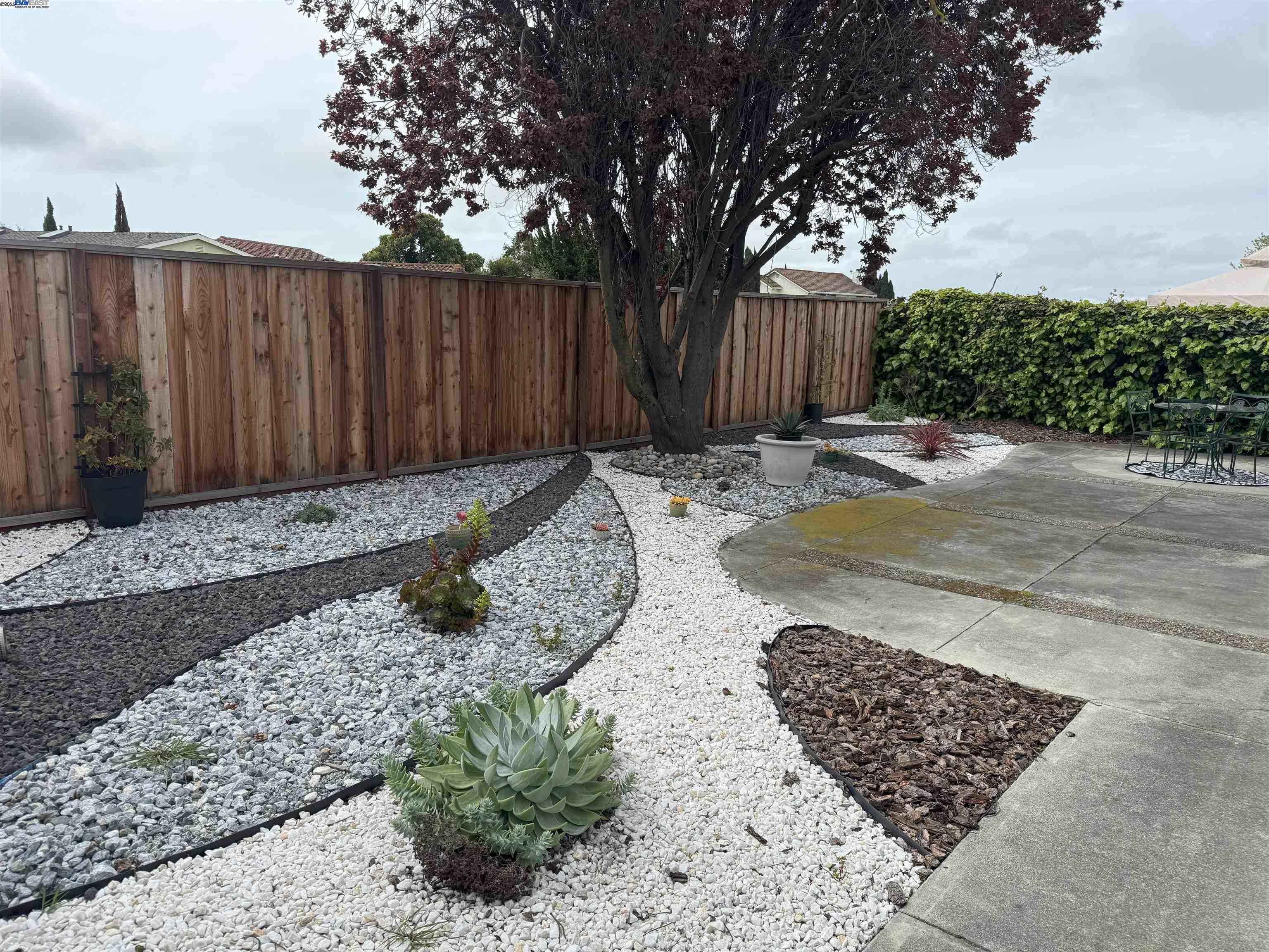 4341 Queen Anne Dr