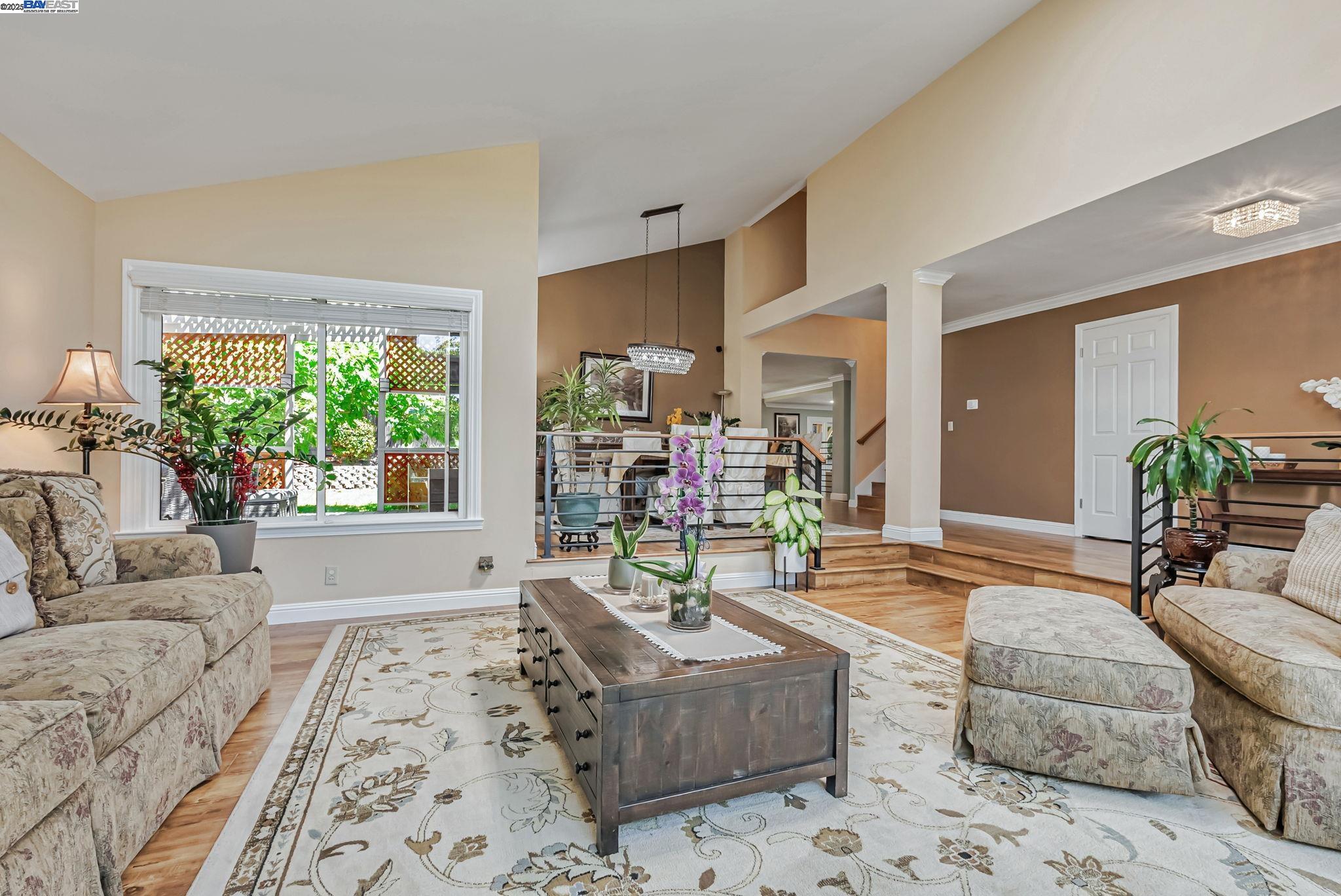 1054 Geronimo Ct