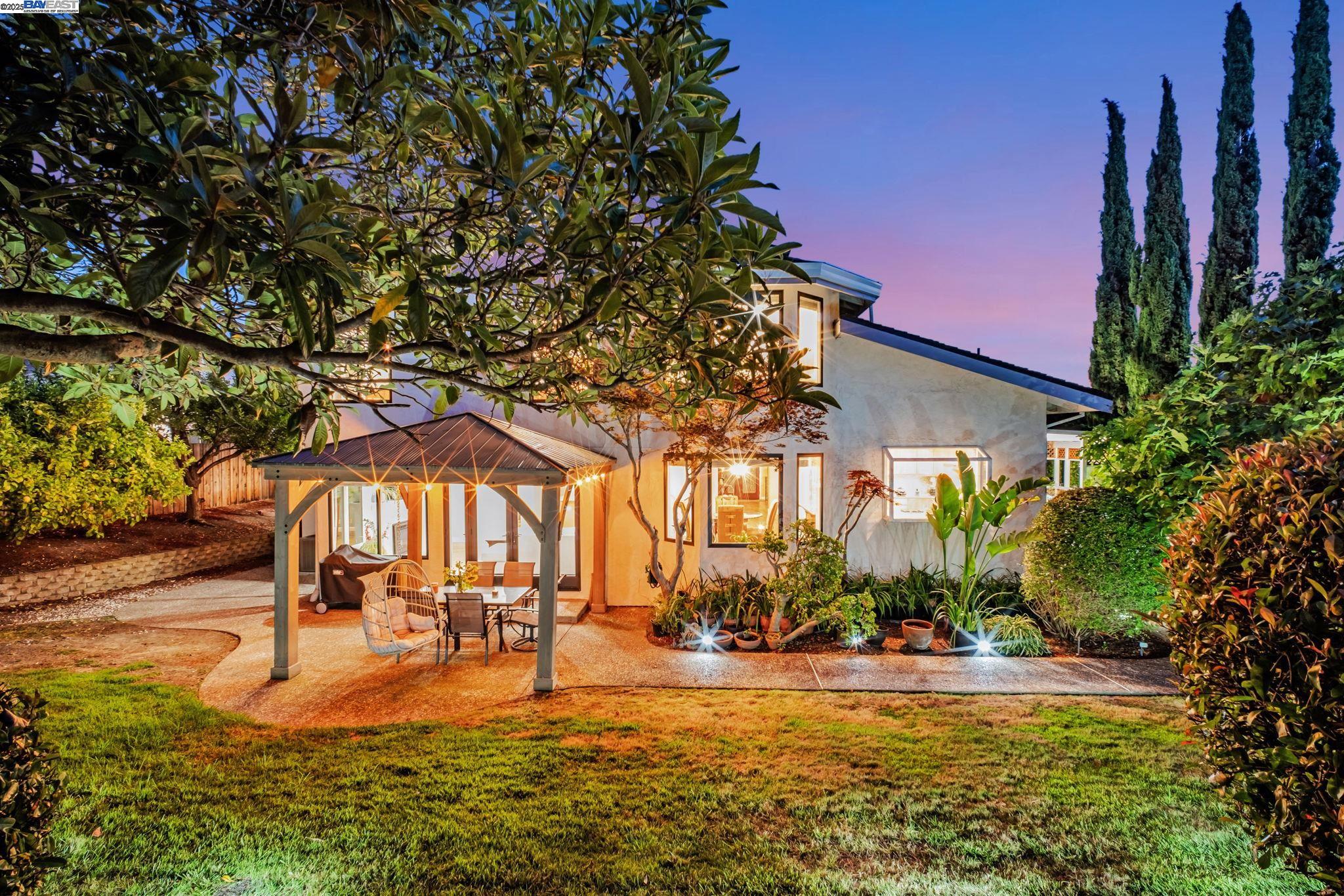 1054 Geronimo Ct