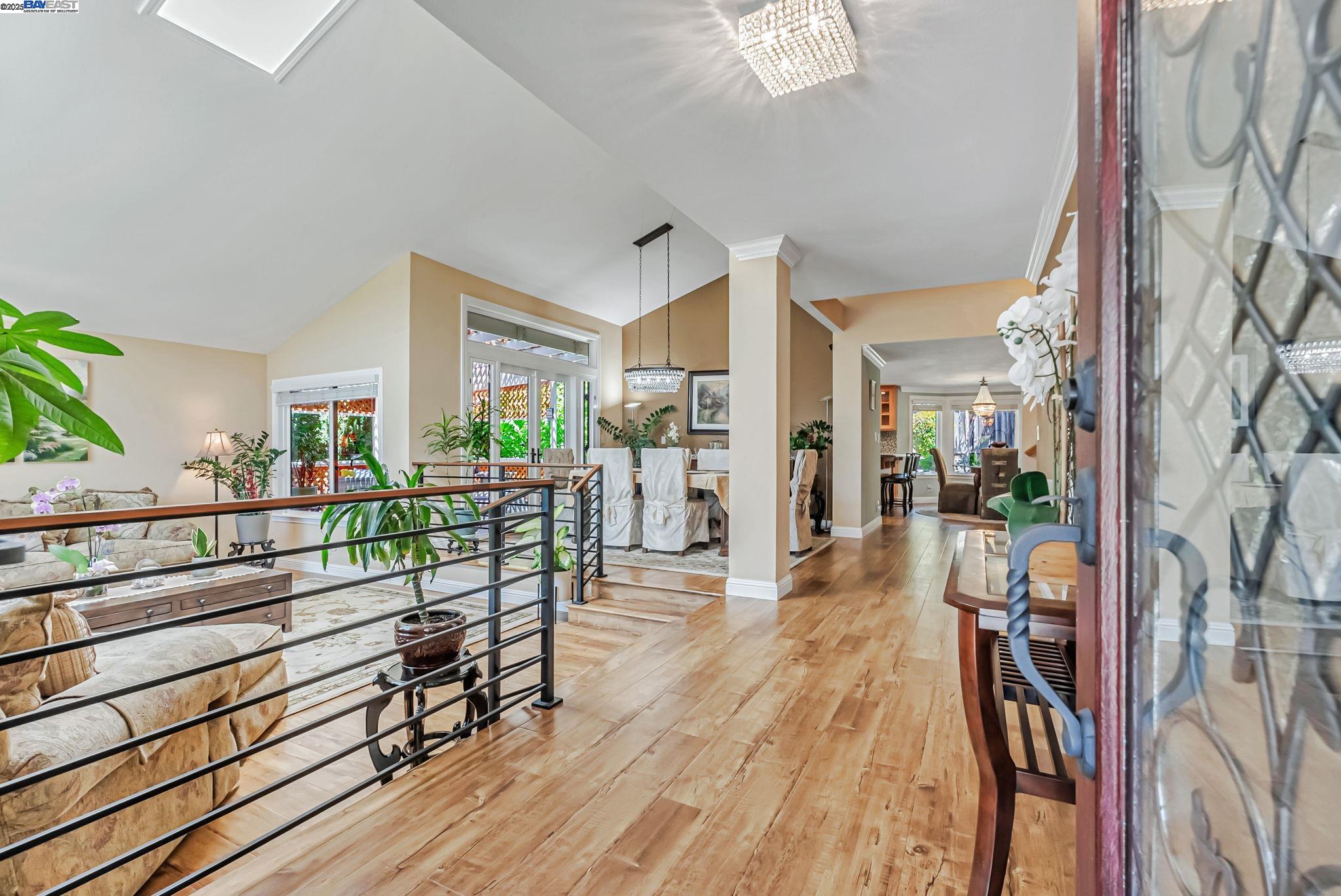1054 Geronimo Ct