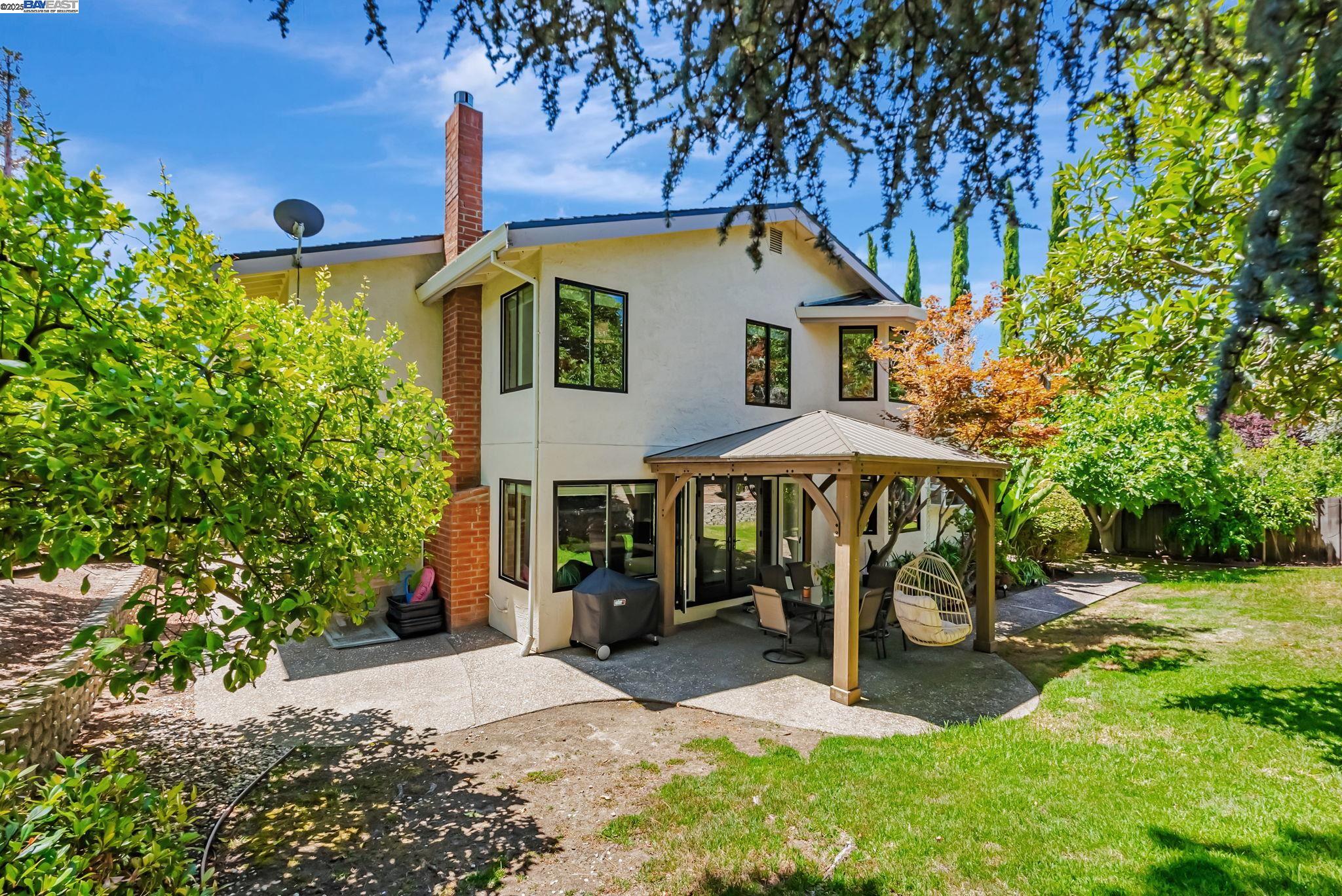 1054 Geronimo Ct