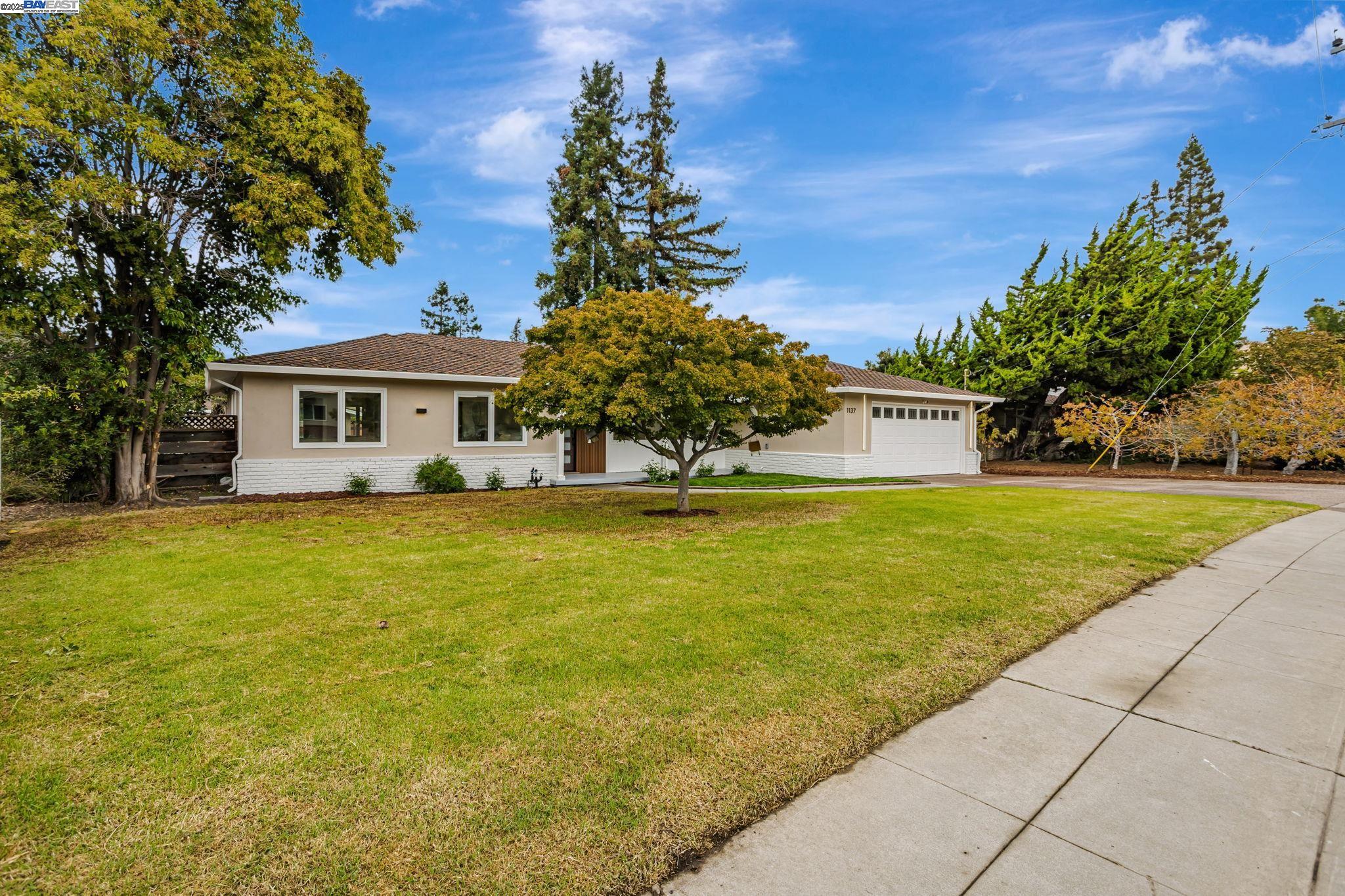 1137 Farragut Dr