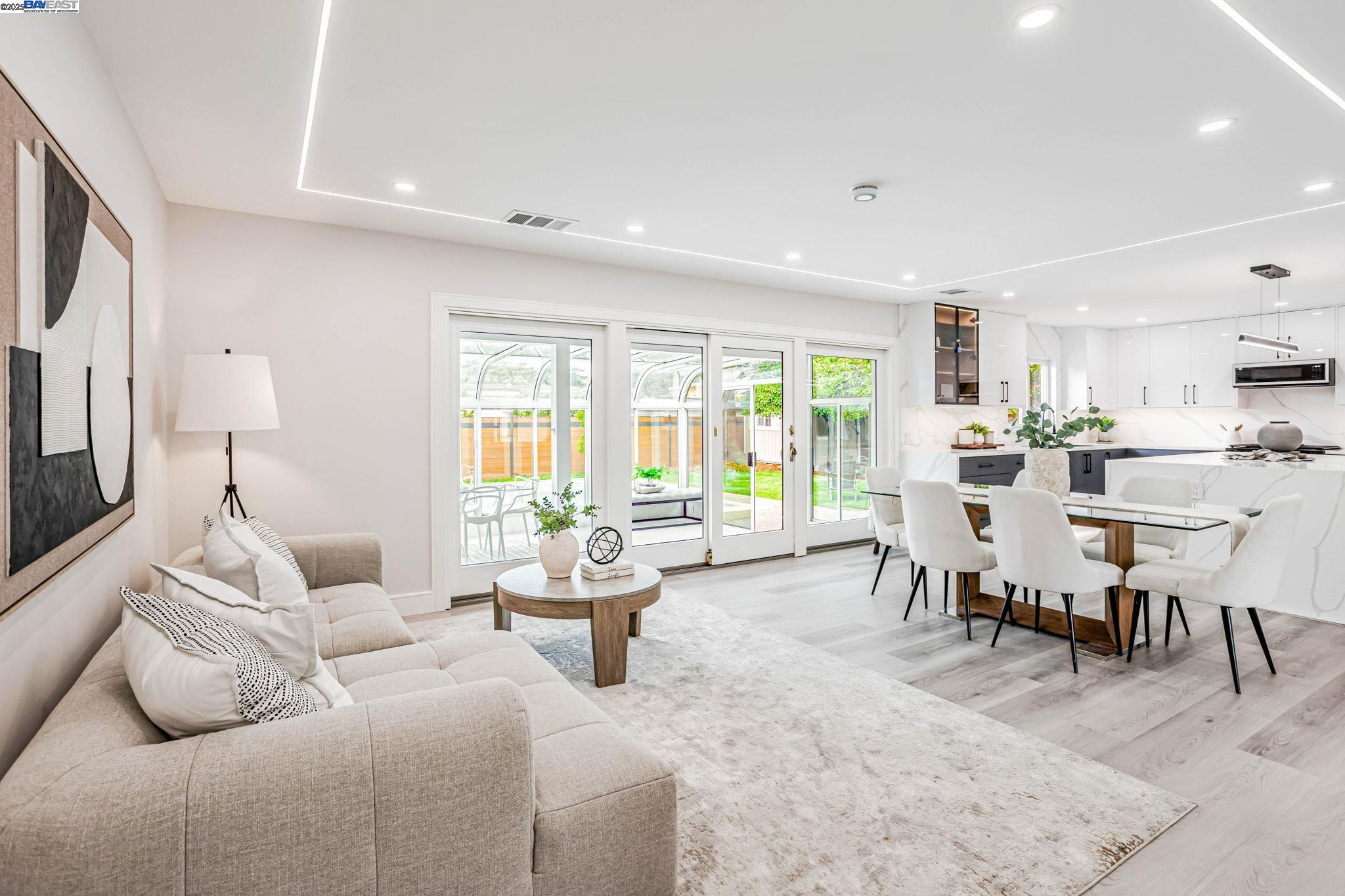 1137 Farragut Dr