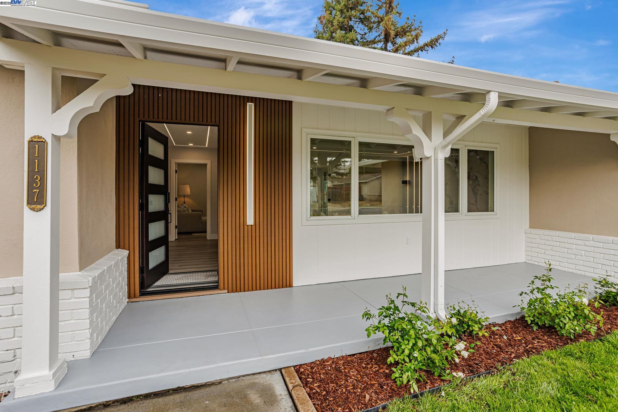 1137 Farragut Dr