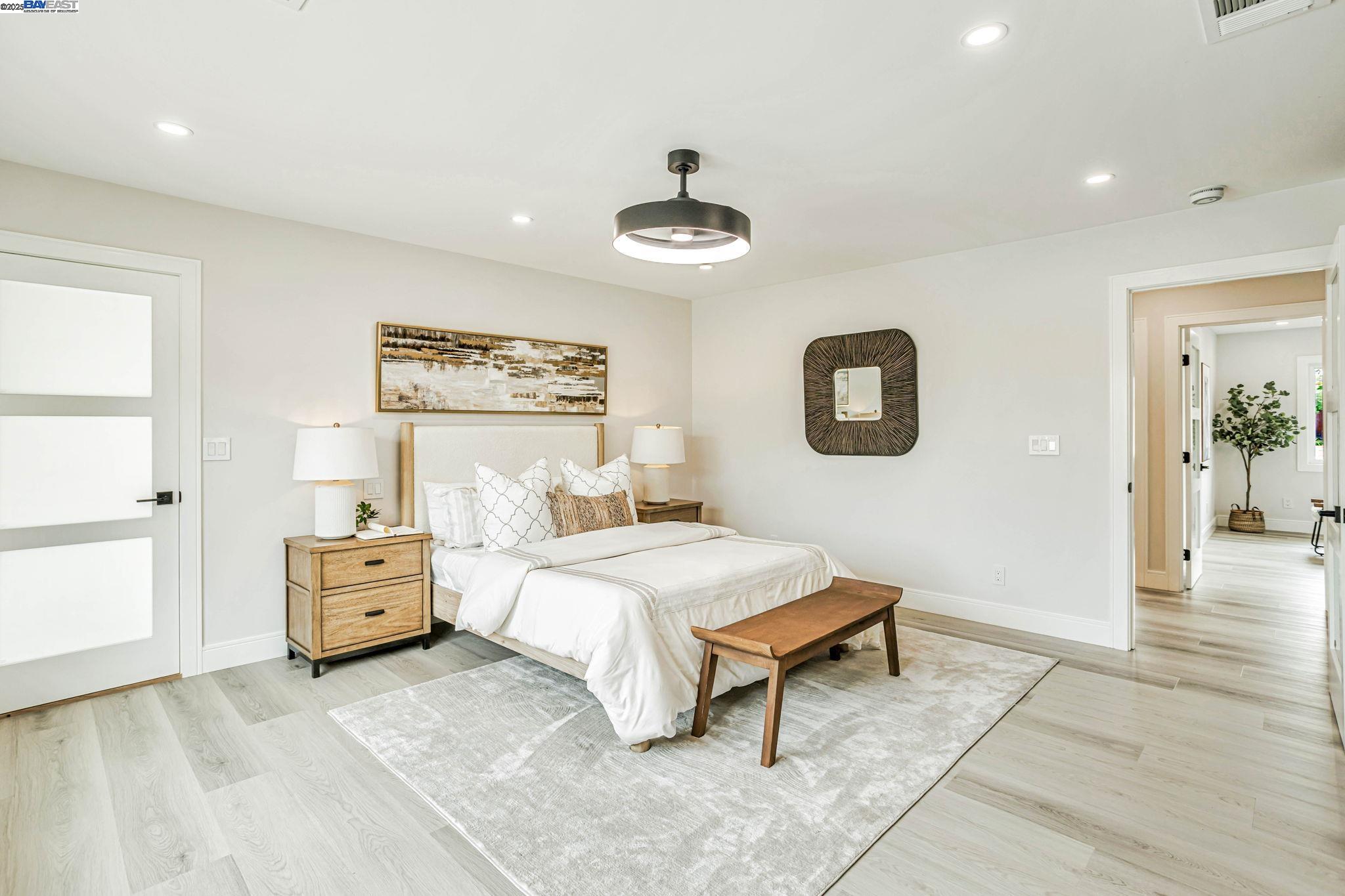 1137 Farragut Dr