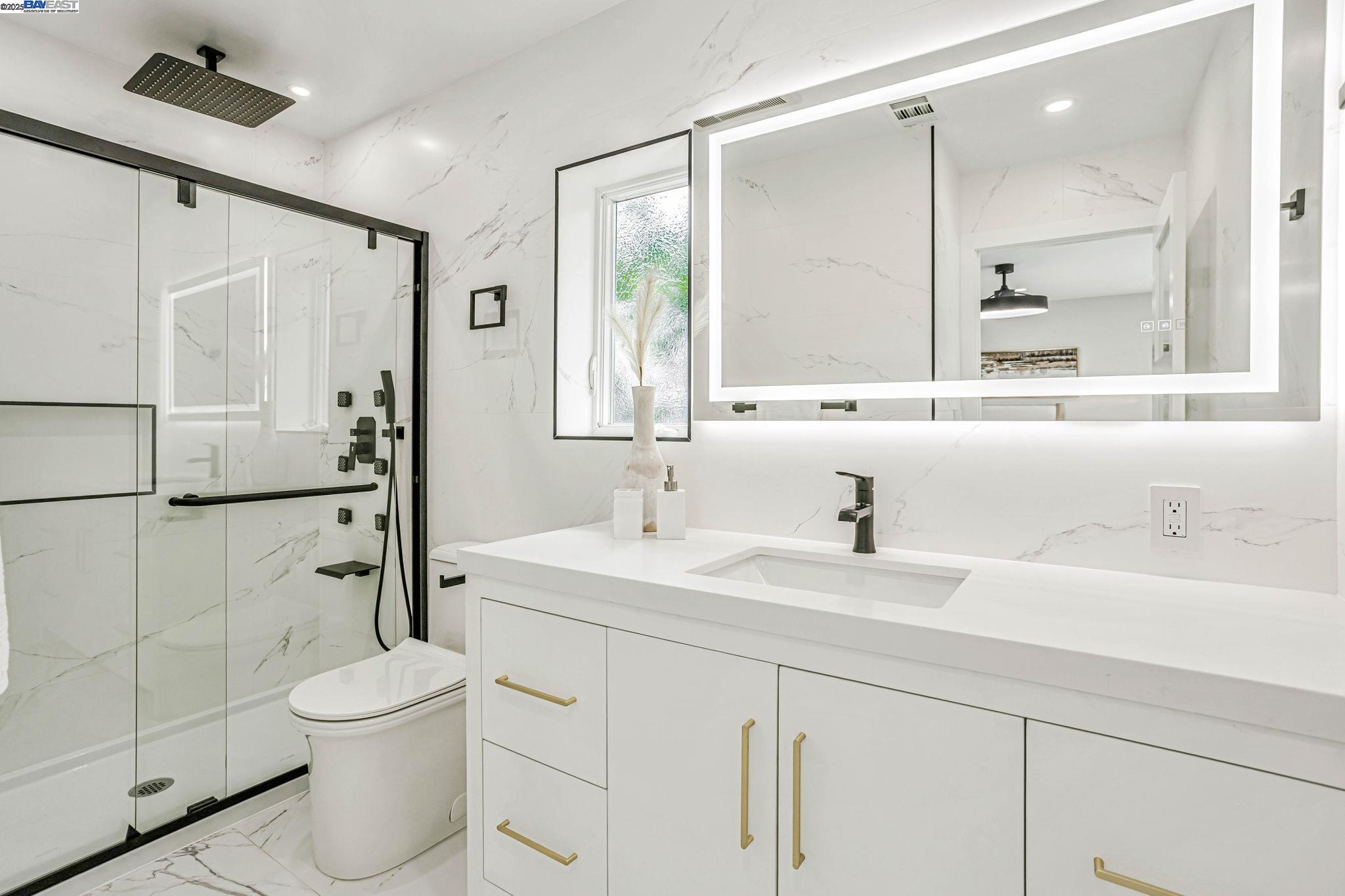 1137 Farragut Dr