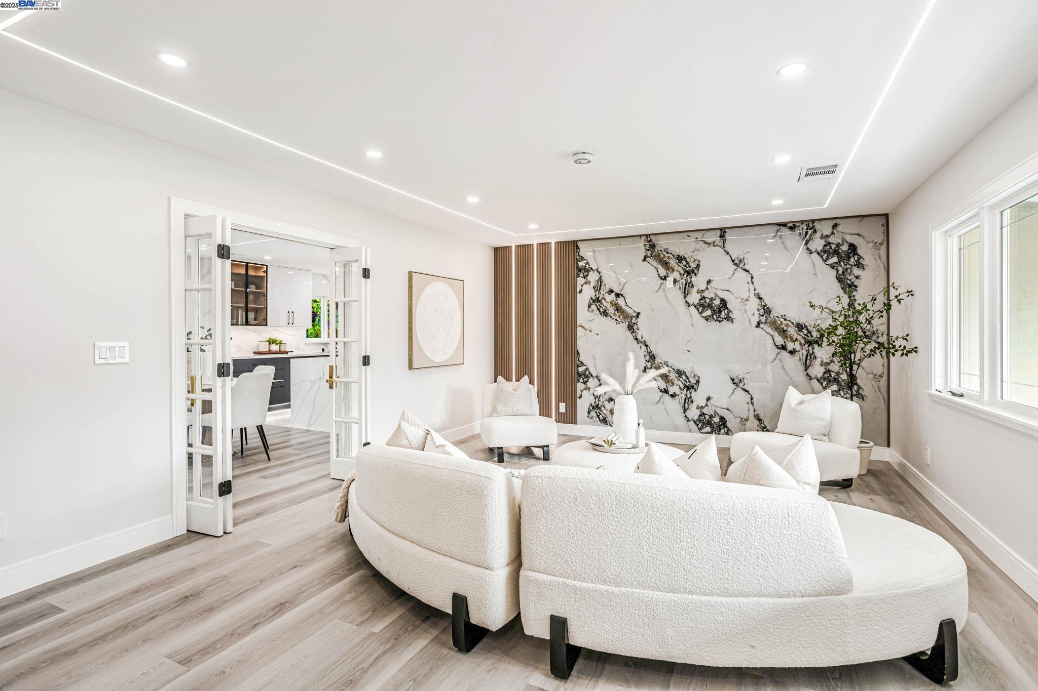 1137 Farragut Dr
