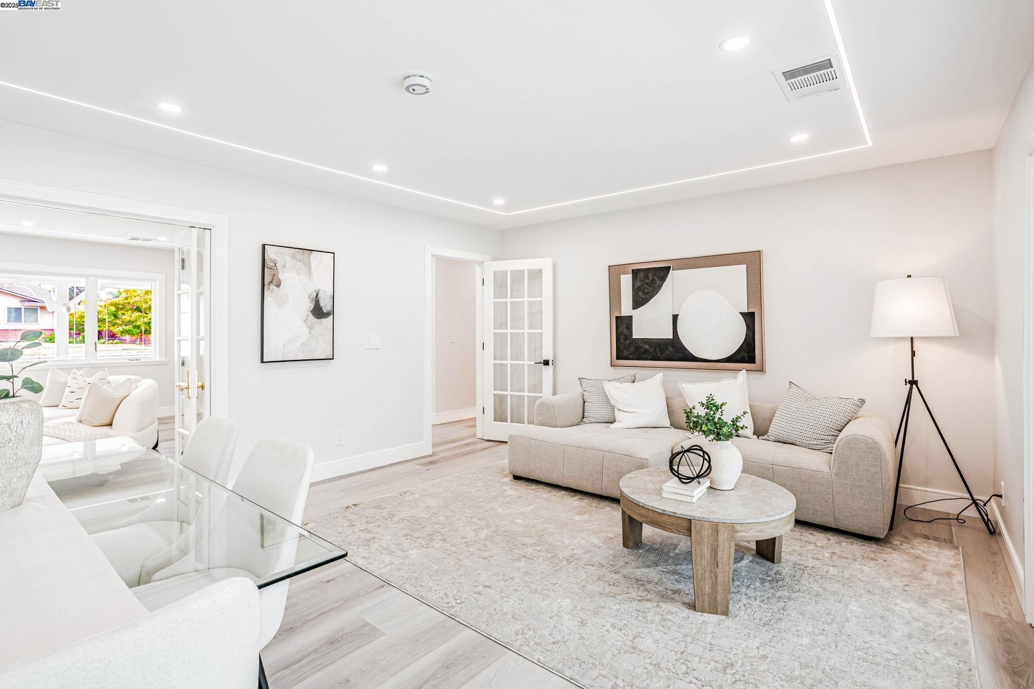 1137 Farragut Dr