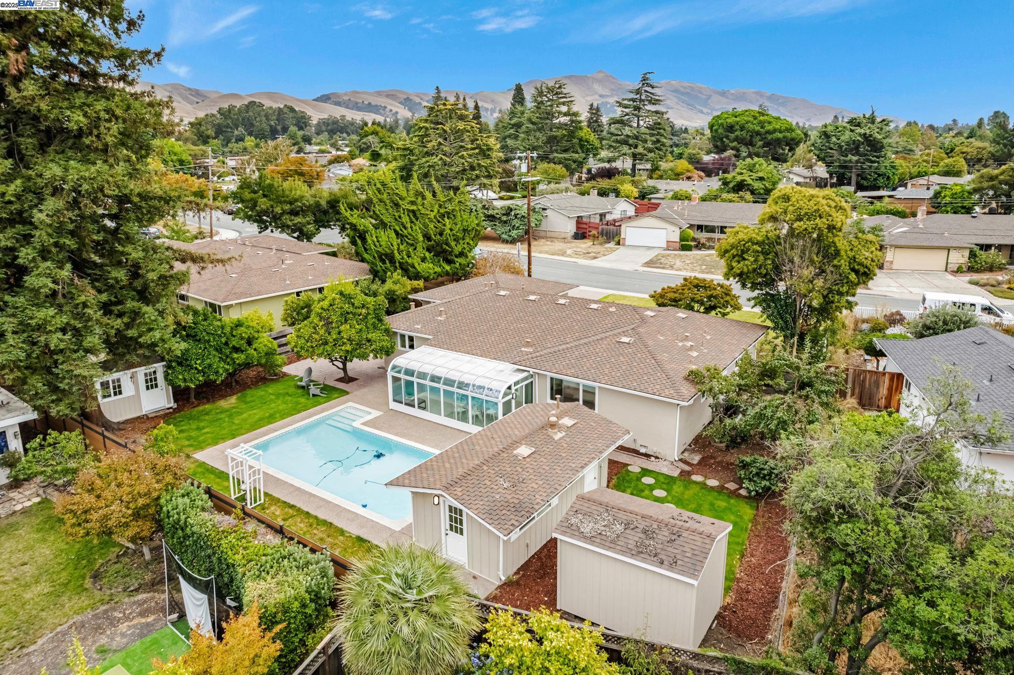 1137 Farragut Dr