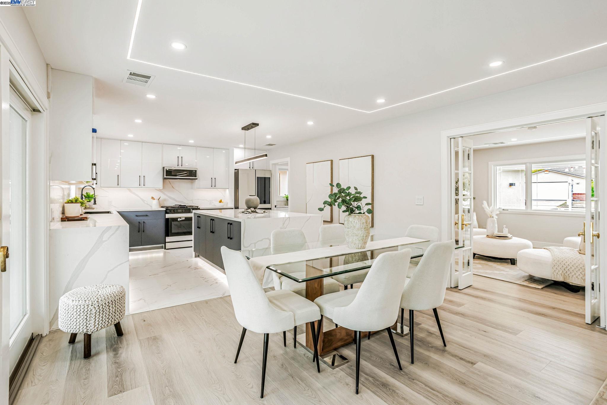 1137 Farragut Dr