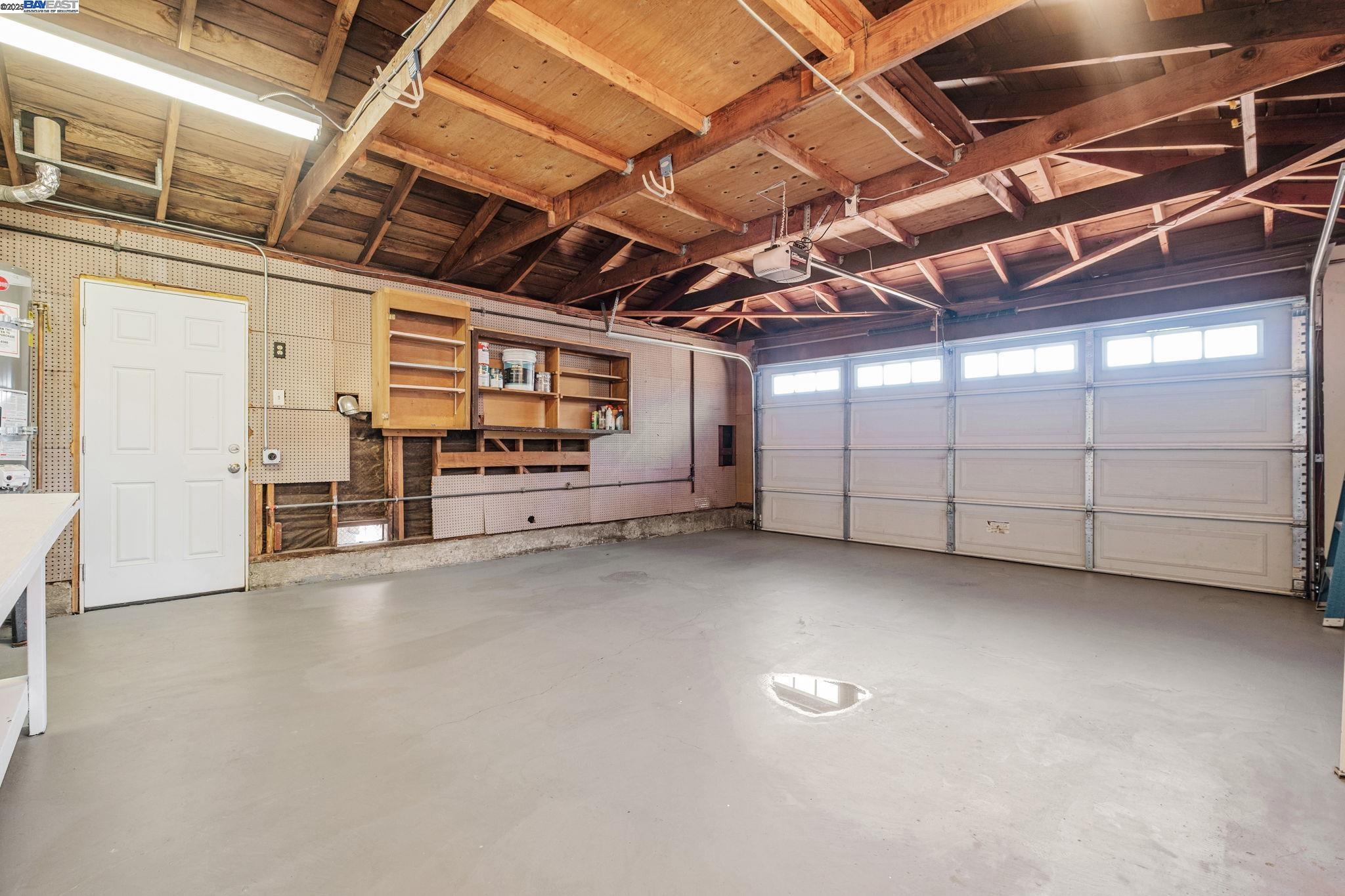 26294 Dodge Ave