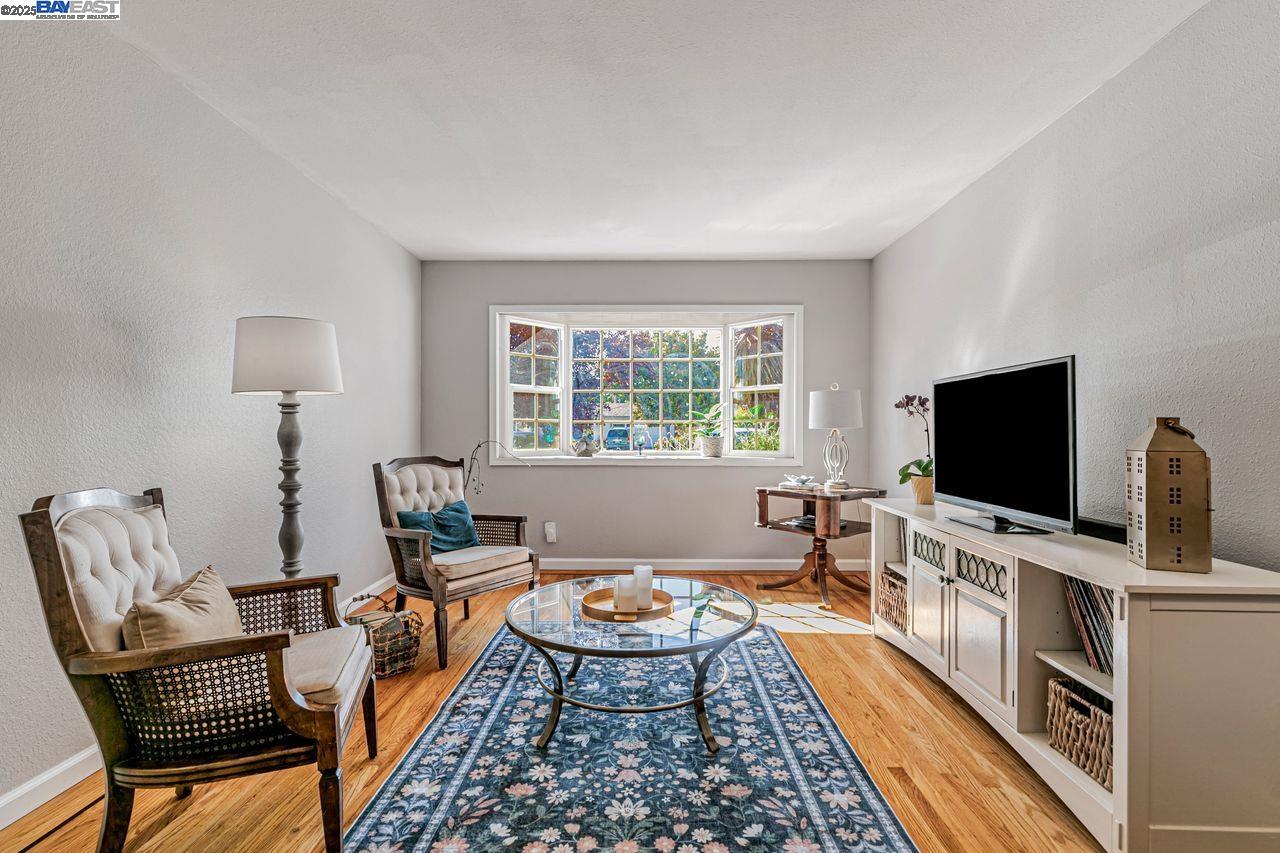 4533 Santa Cruz Ct