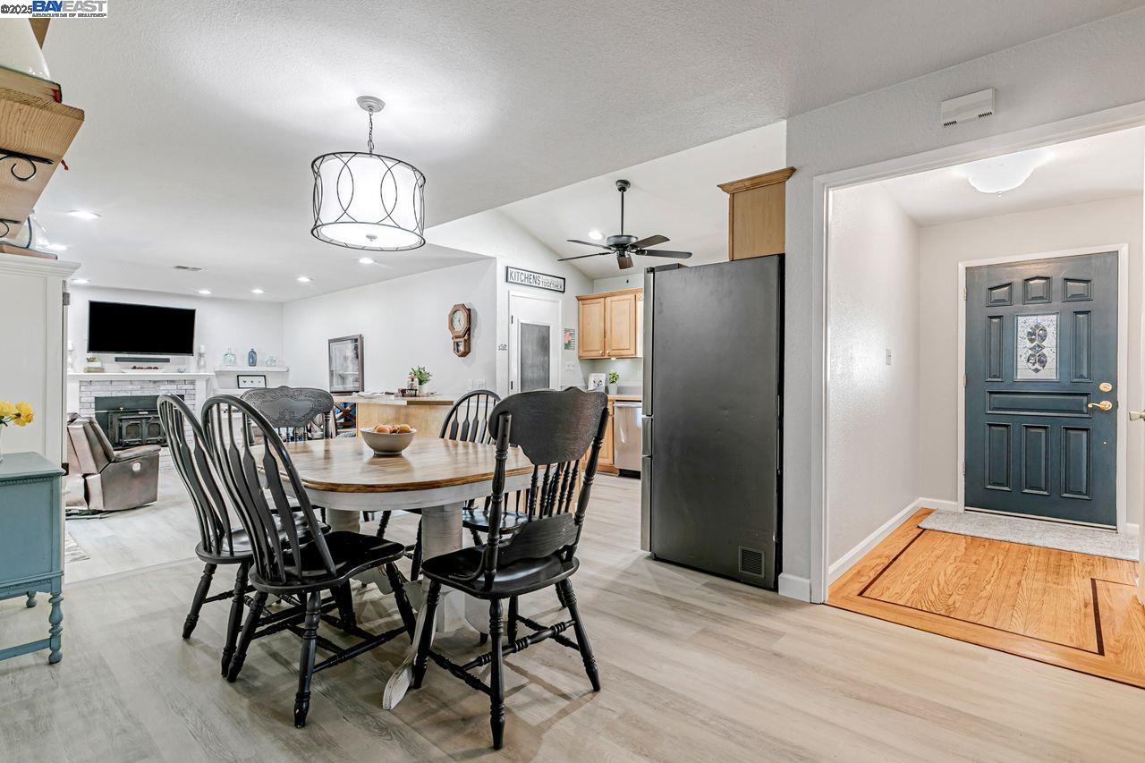 4533 Santa Cruz Ct