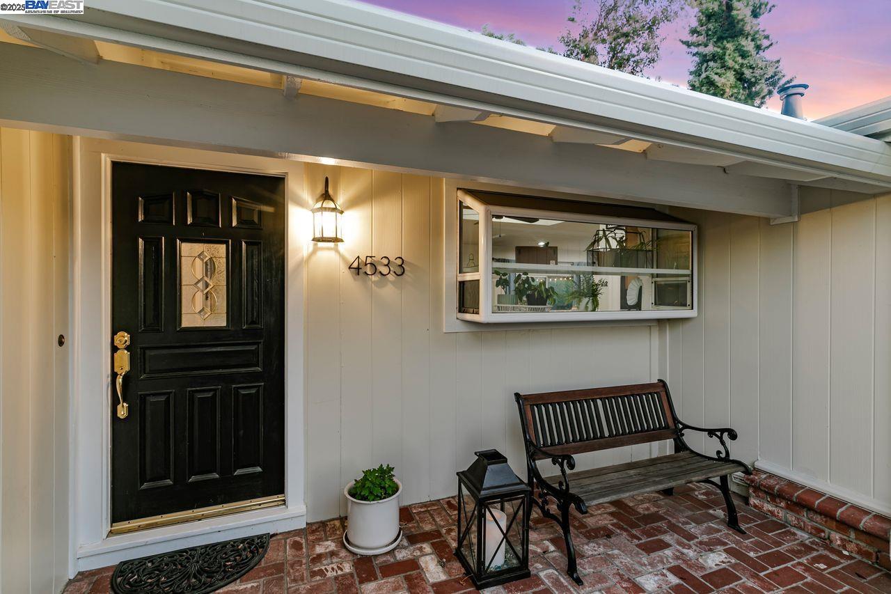 4533 Santa Cruz Ct