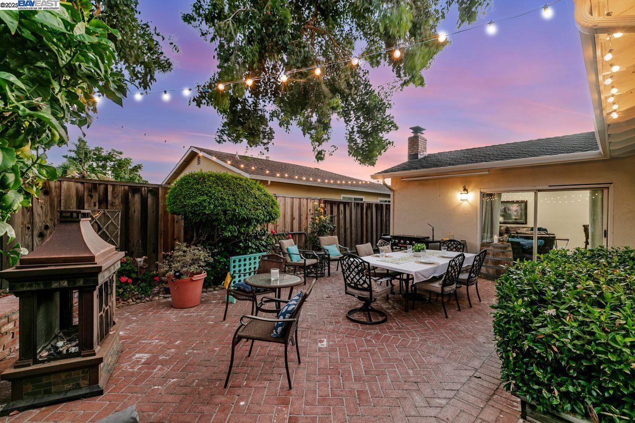 4533 Santa Cruz Ct