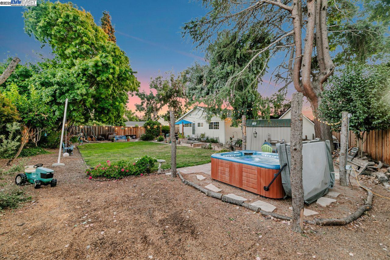 4533 Santa Cruz Ct
