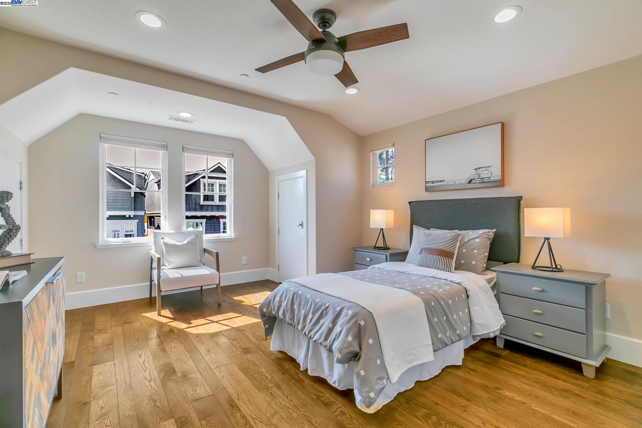 43148 Calle Sagrada