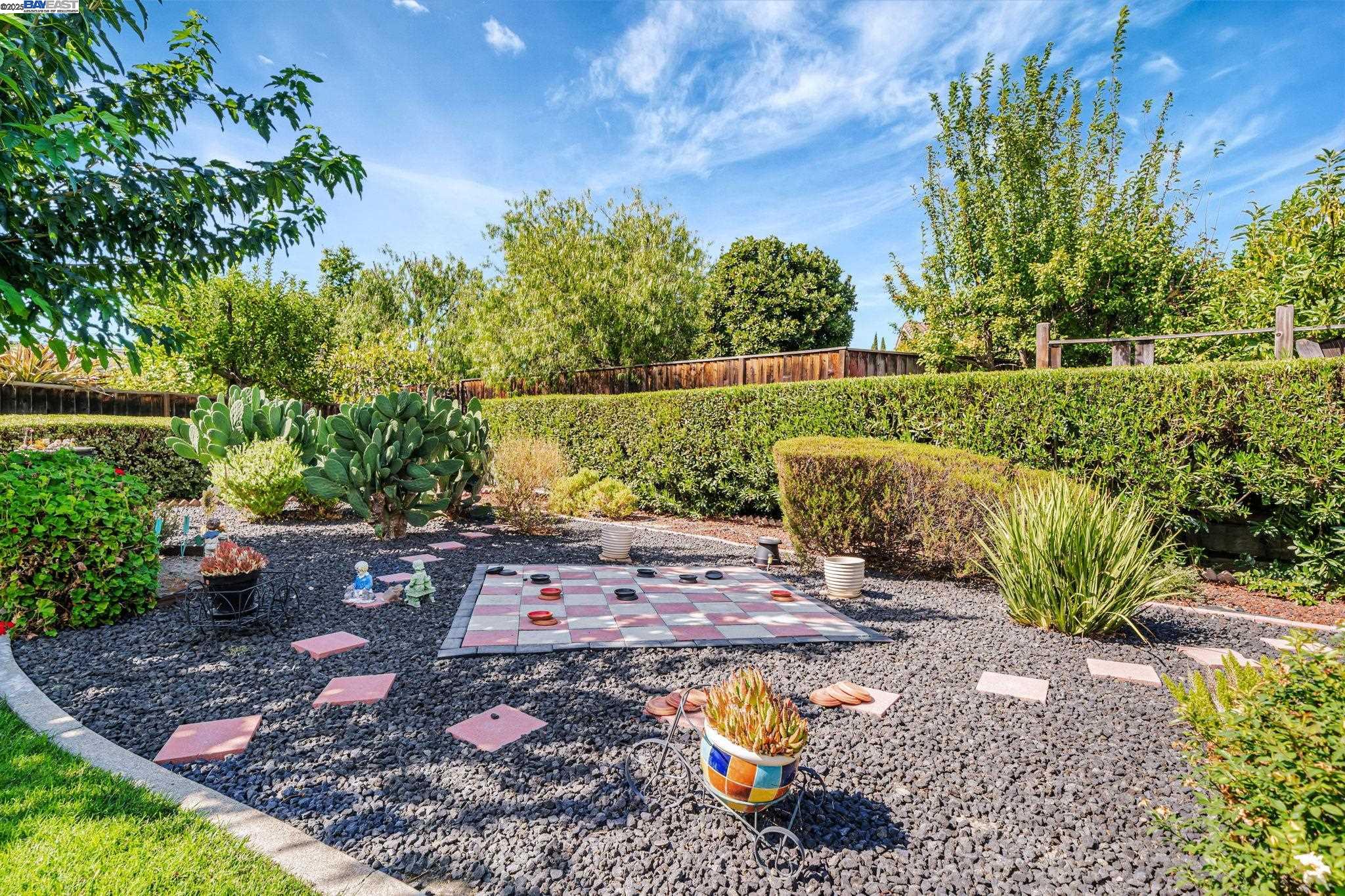 3735 Oak Brook Ct