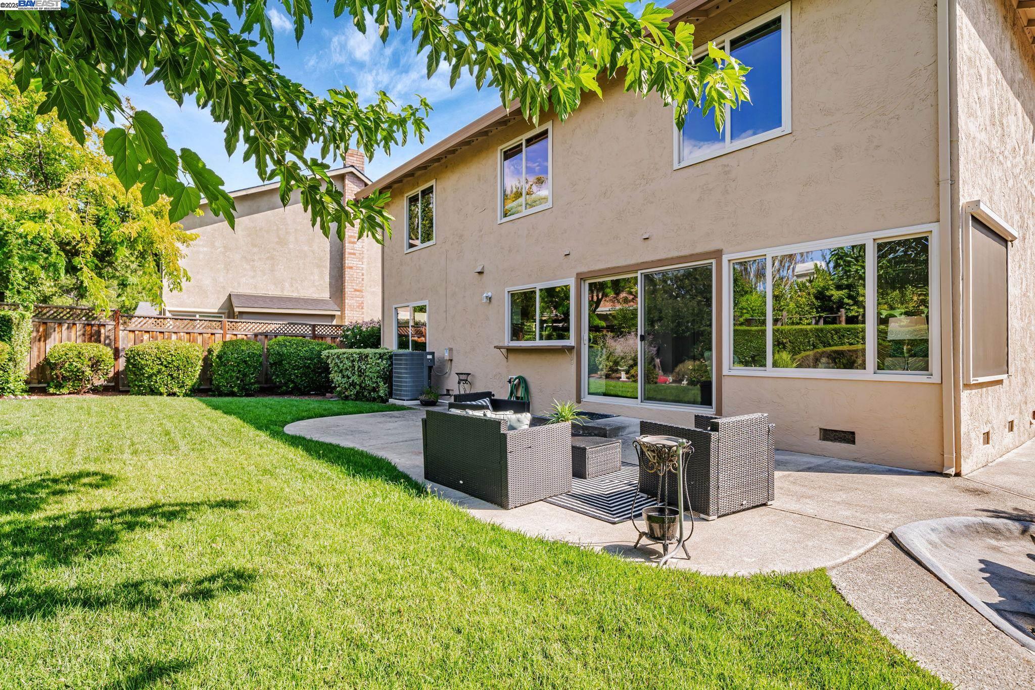 3735 Oak Brook Ct