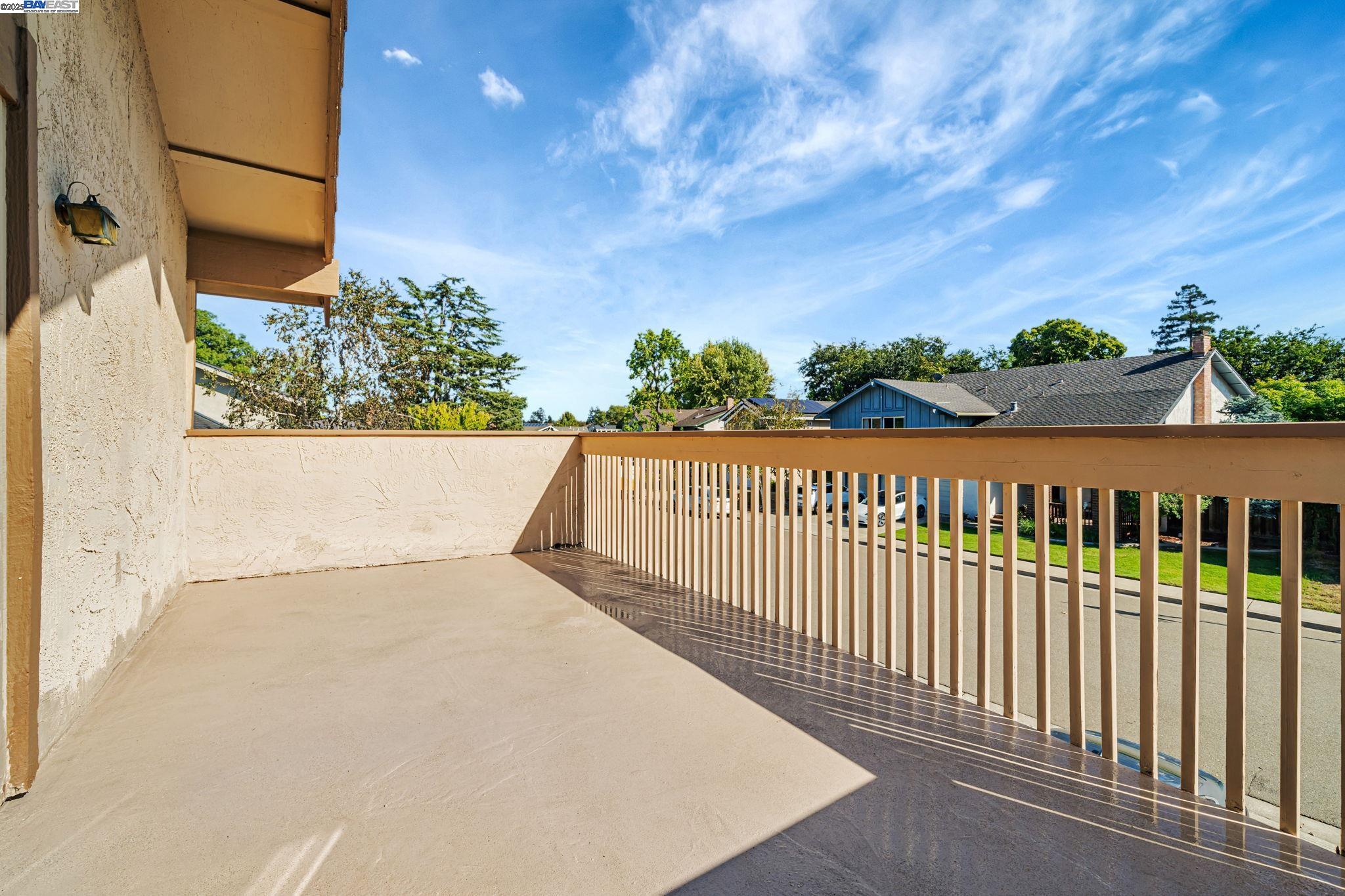 3735 Oak Brook Ct