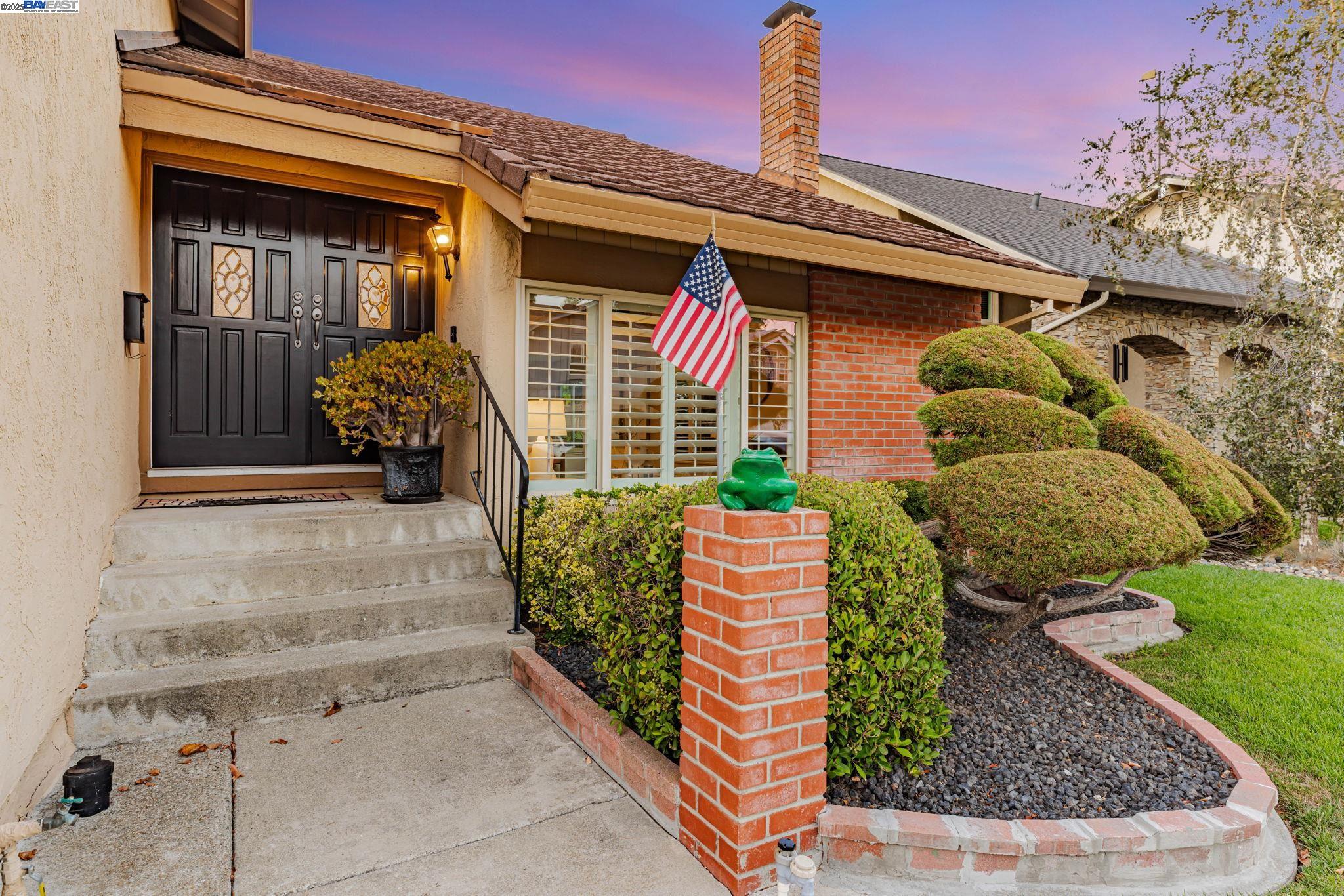 3735 Oak Brook Ct