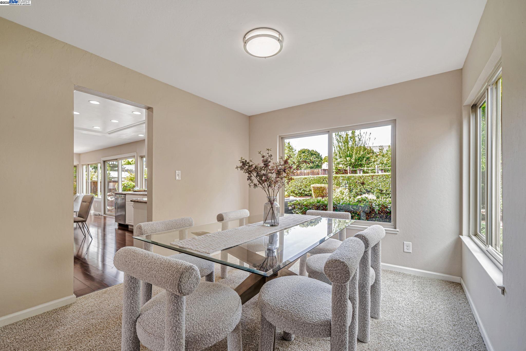 3735 Oak Brook Ct