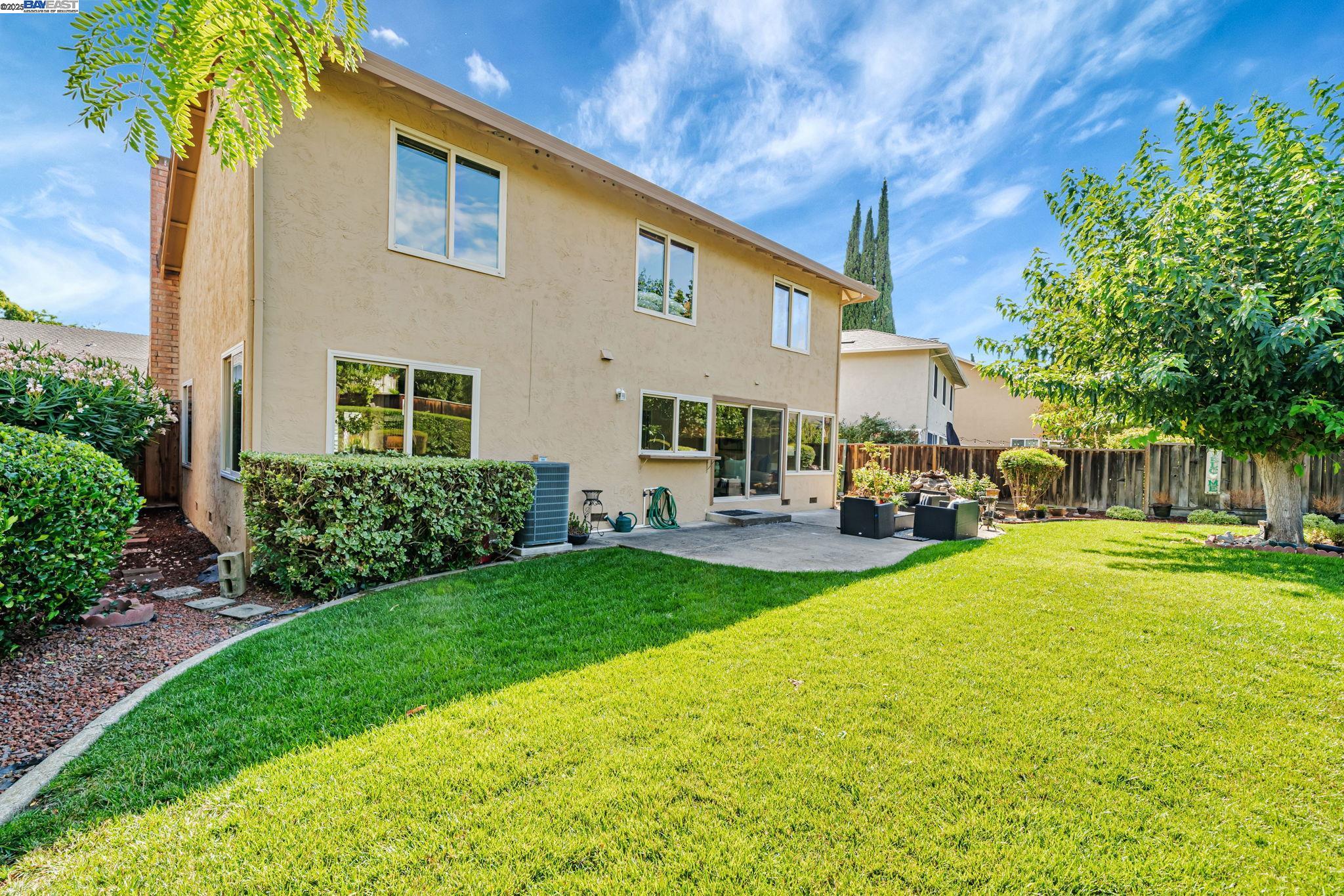 3735 Oak Brook Ct