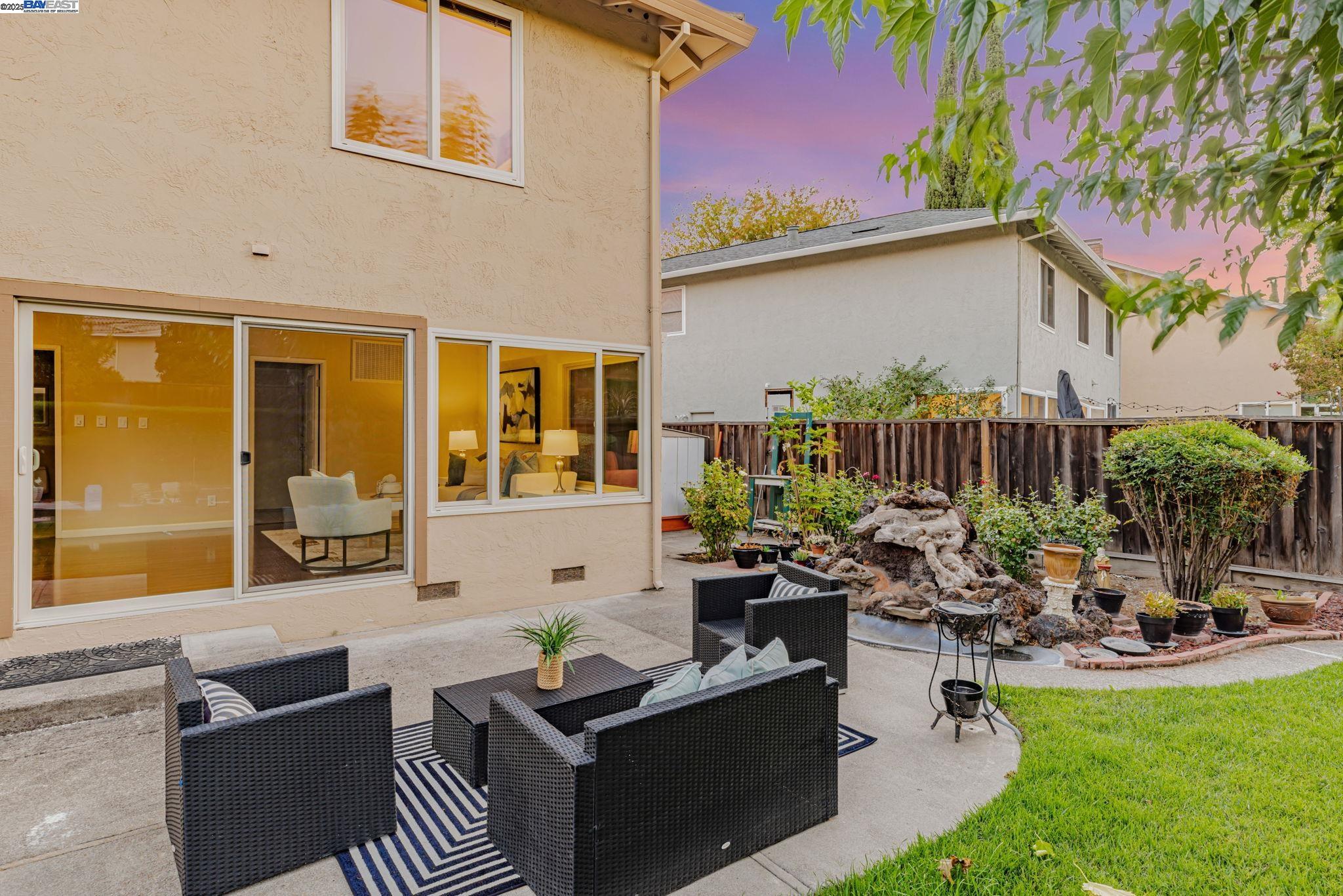 3735 Oak Brook Ct