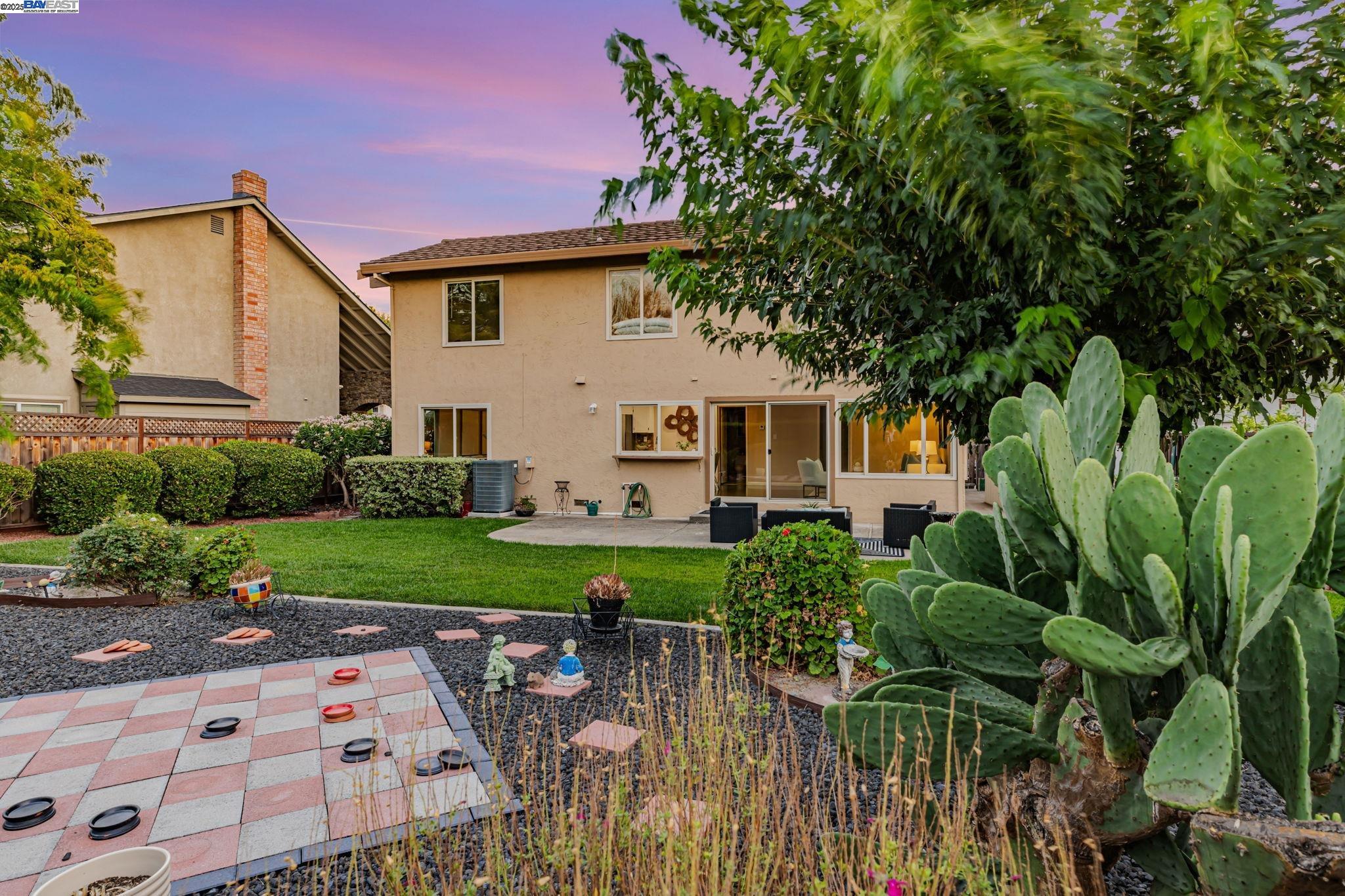 3735 Oak Brook Ct