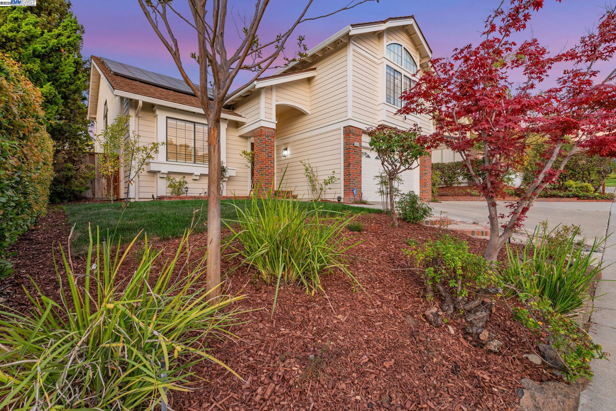 43578 Greenhills Way