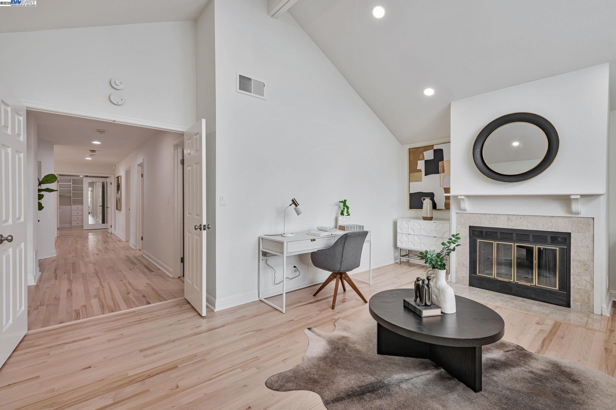 43578 Greenhills Way