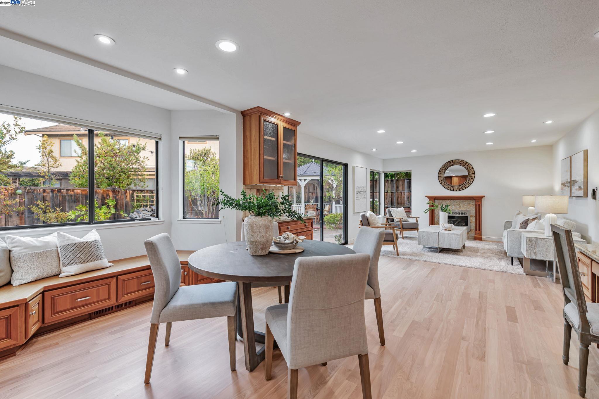 43578 Greenhills Way