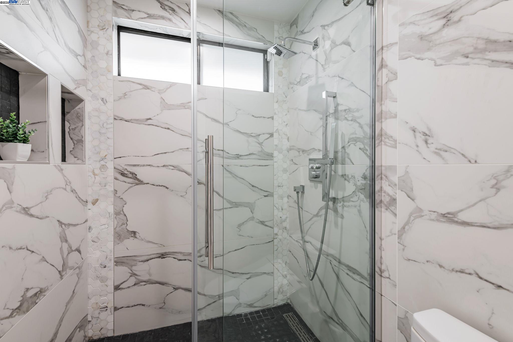 43578 Greenhills Way