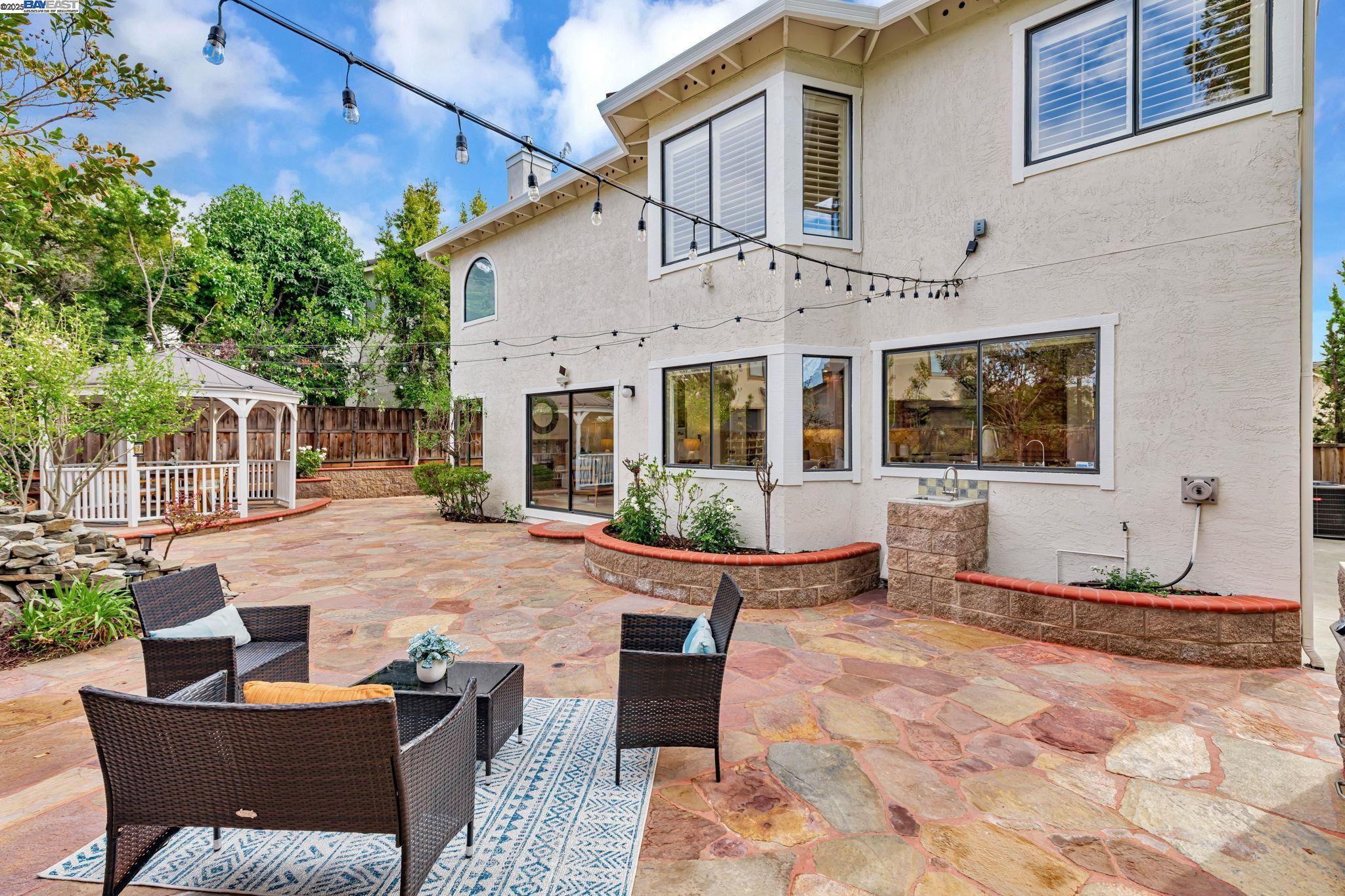 43578 Greenhills Way