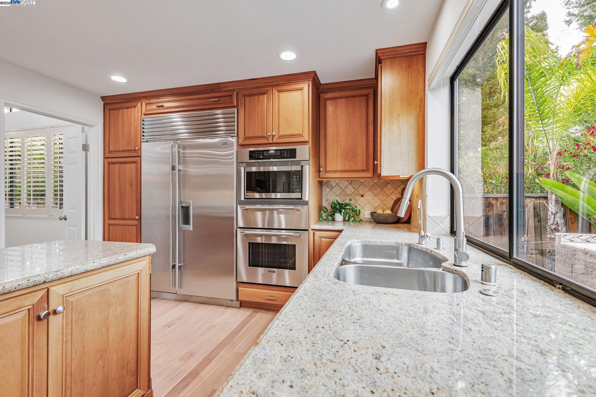 43578 Greenhills Way