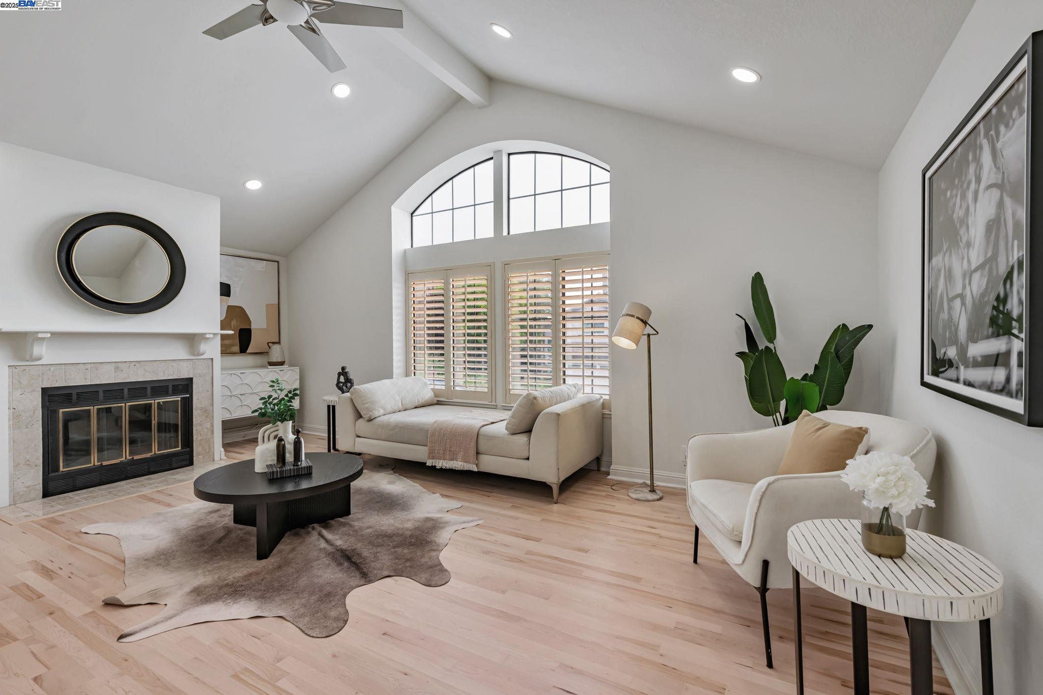 43578 Greenhills Way