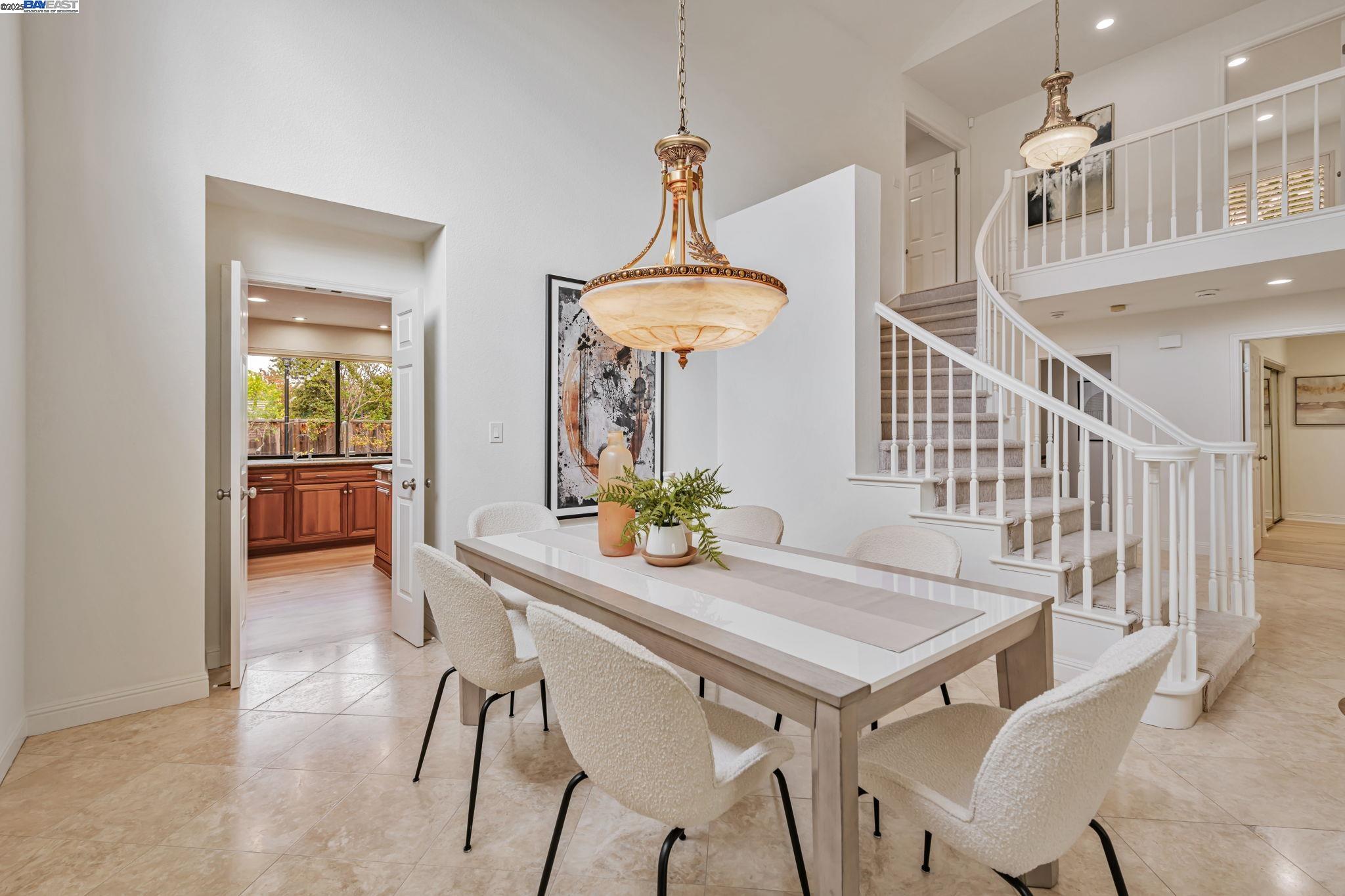 43578 Greenhills Way