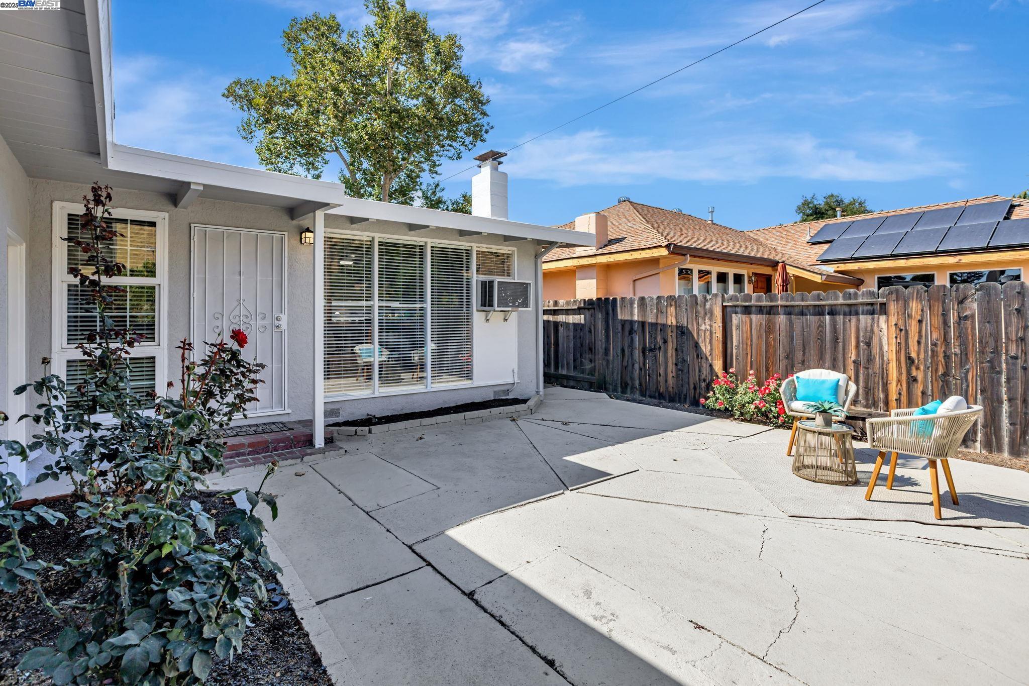 729 Wasatch Dr