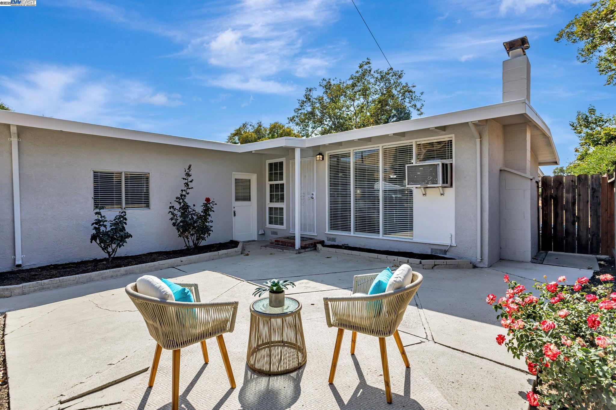 729 Wasatch Dr