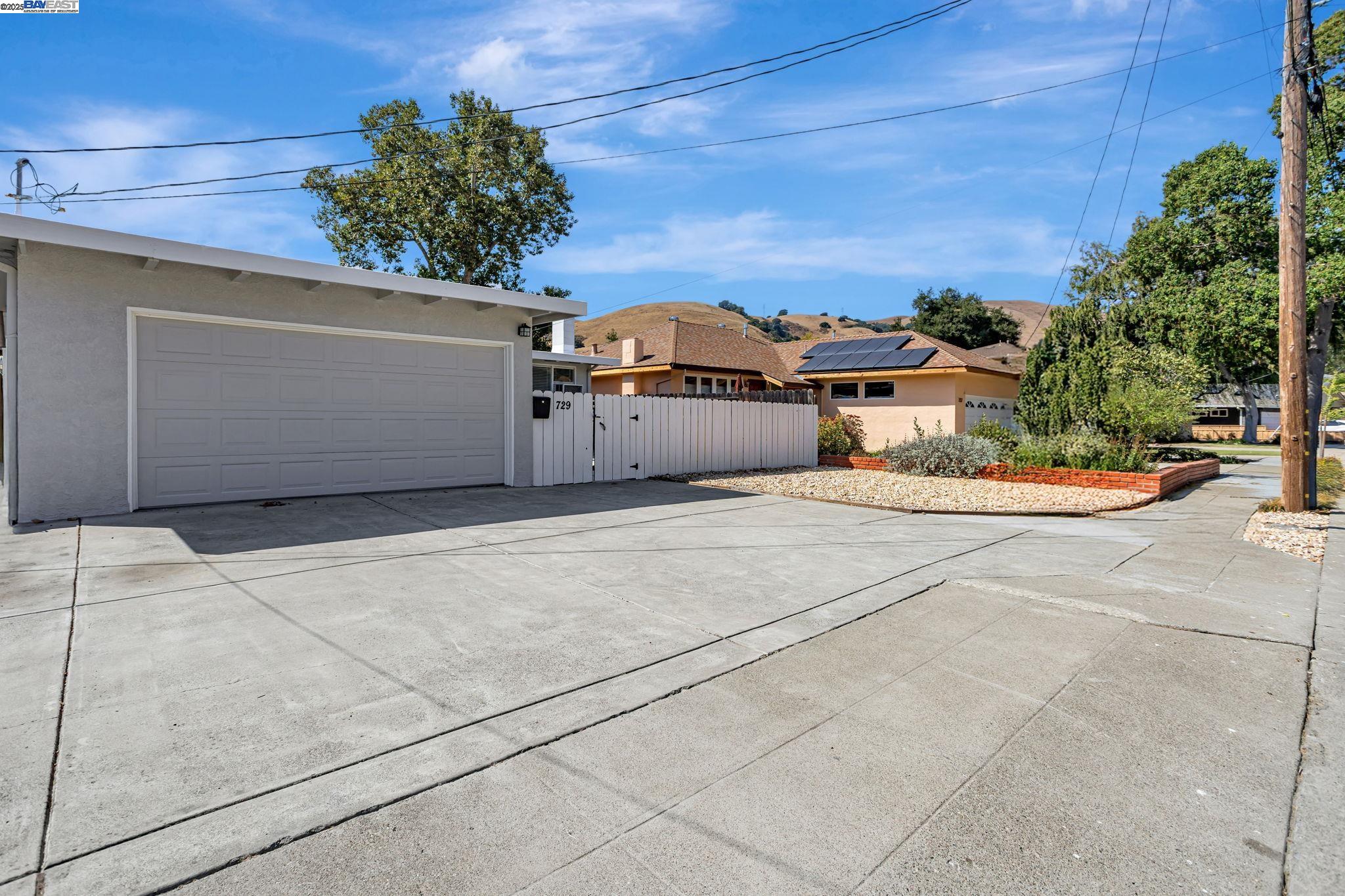 729 Wasatch Dr