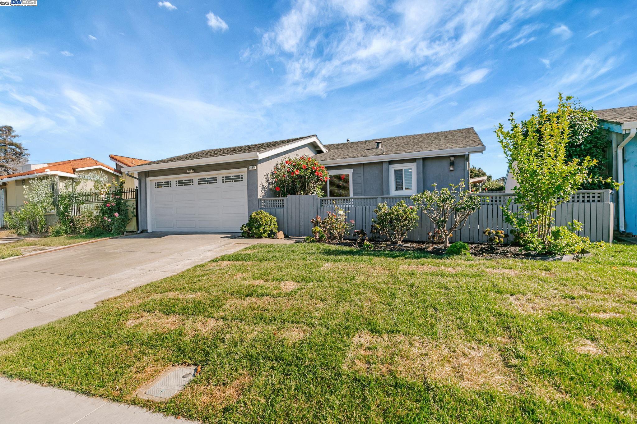 34915 Skylark Dr