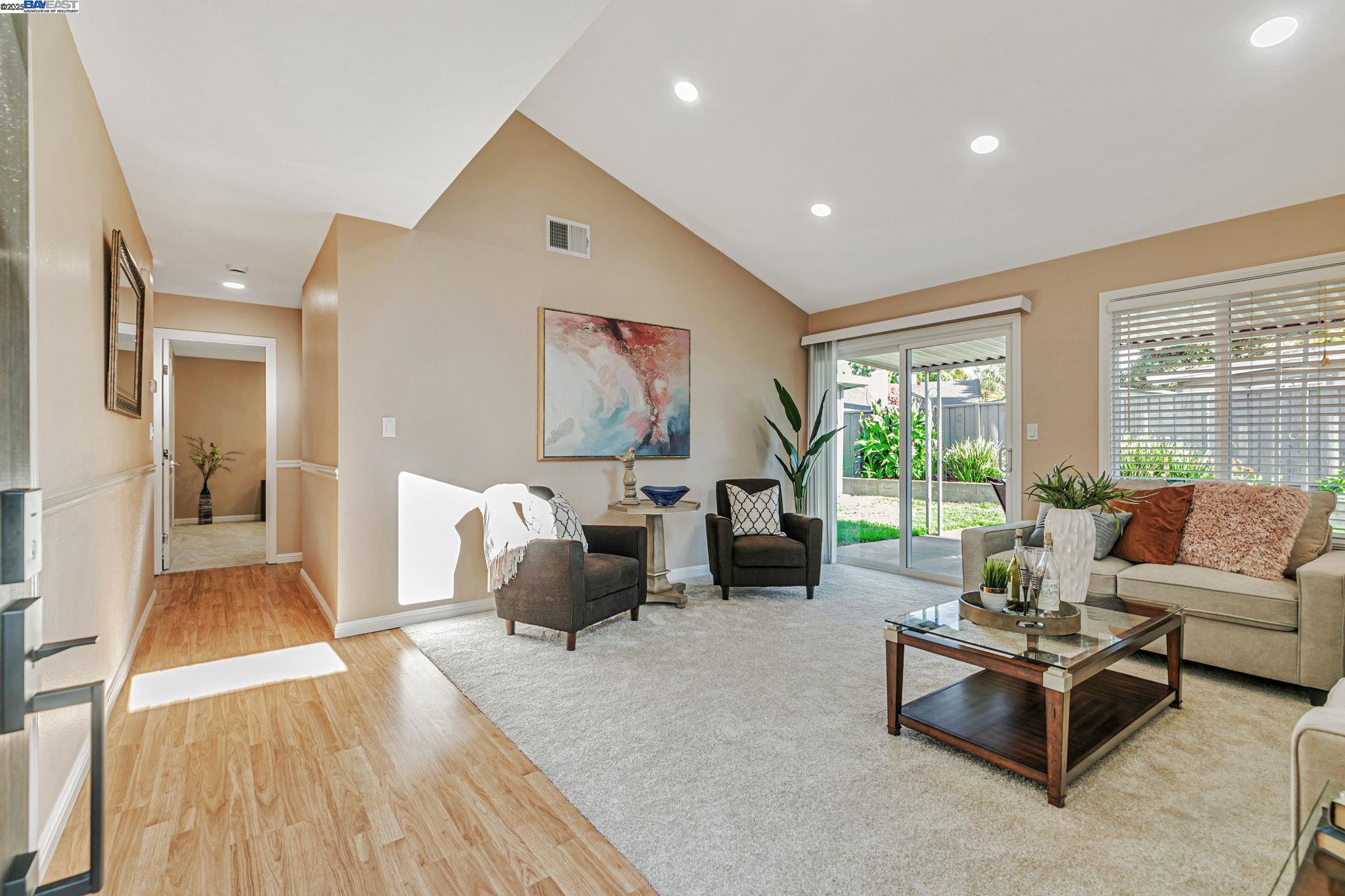 34915 Skylark Dr