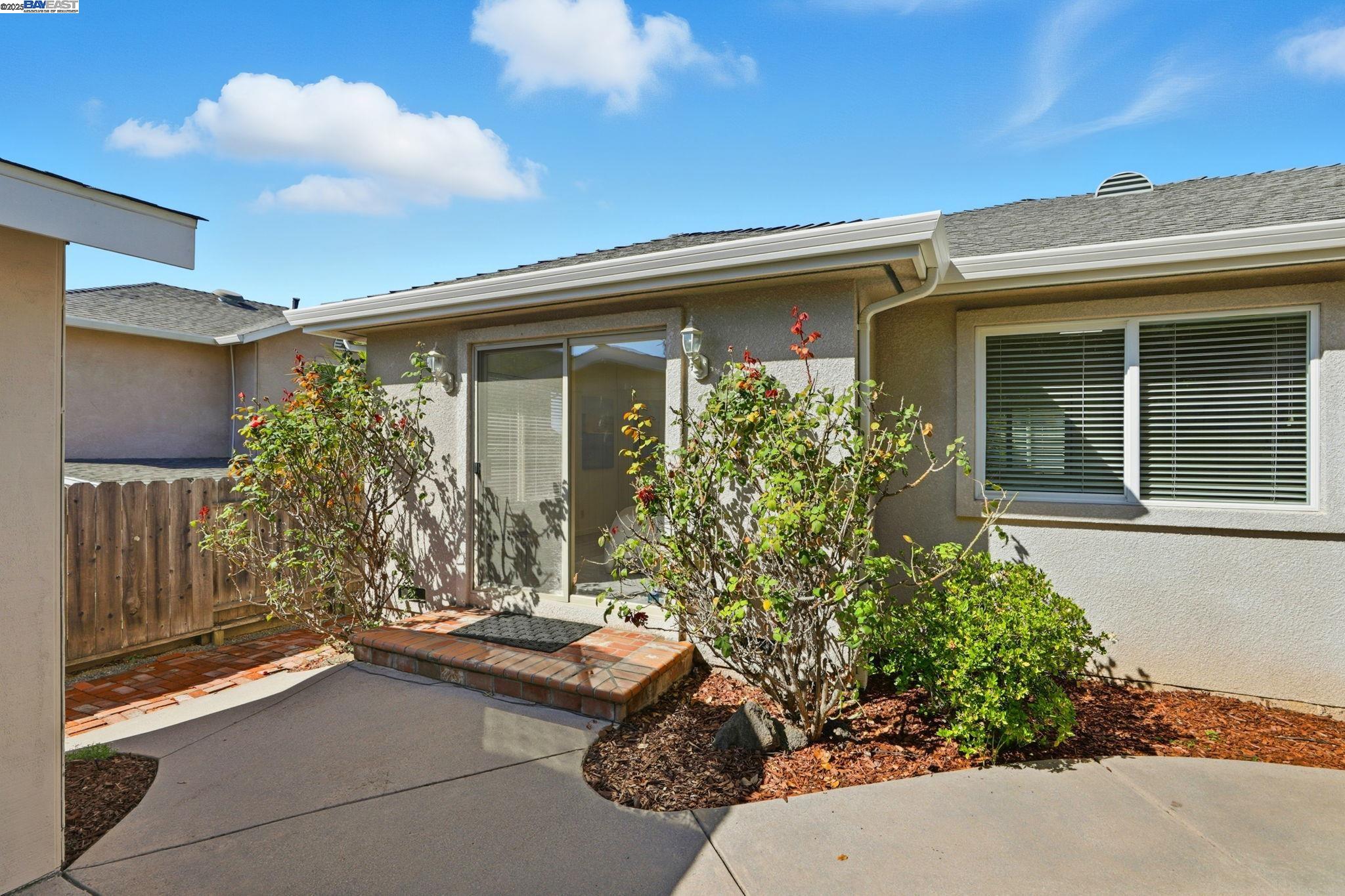 124 Linmore Dr, Fremont
