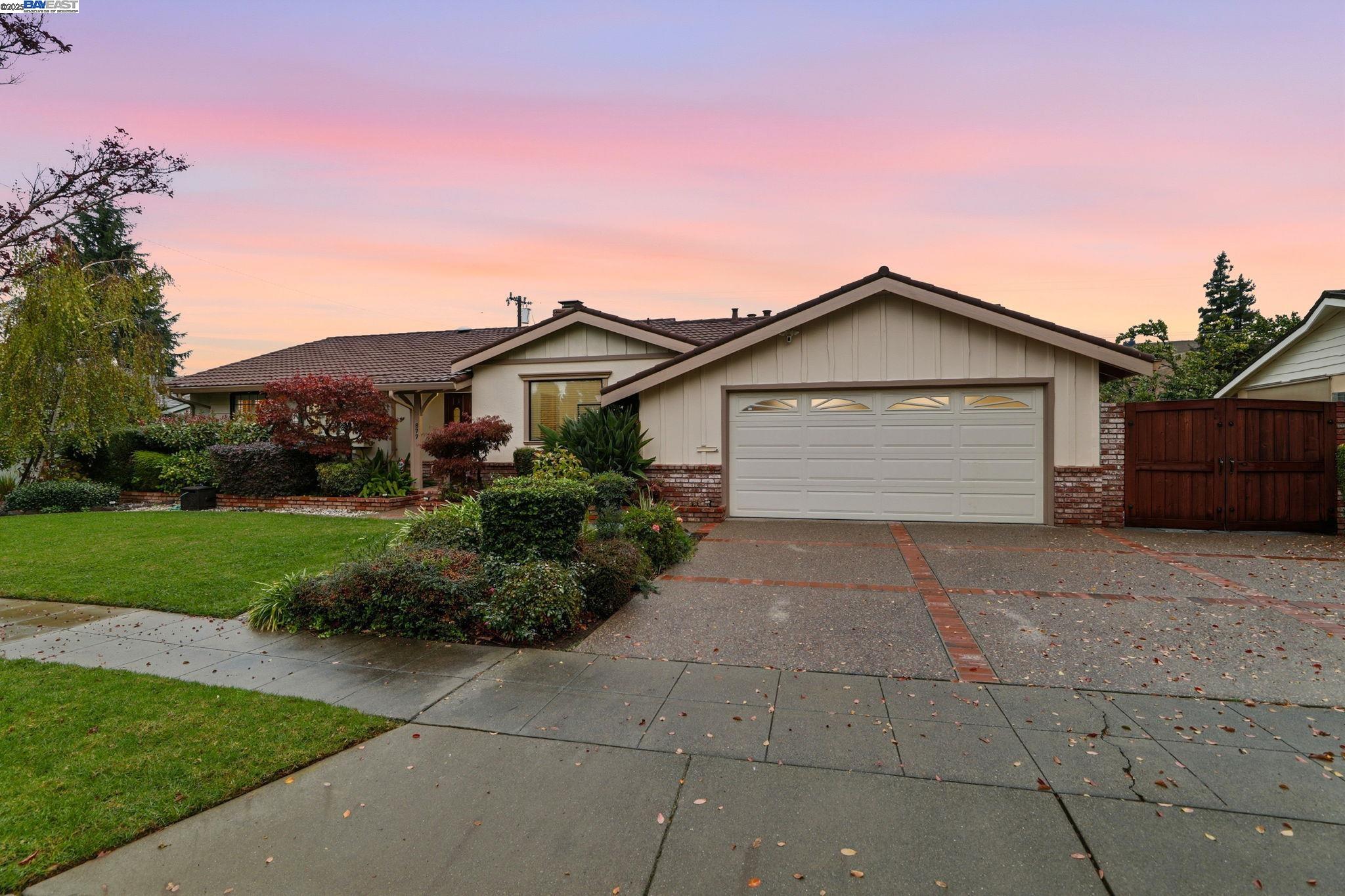 877 Cashew Way