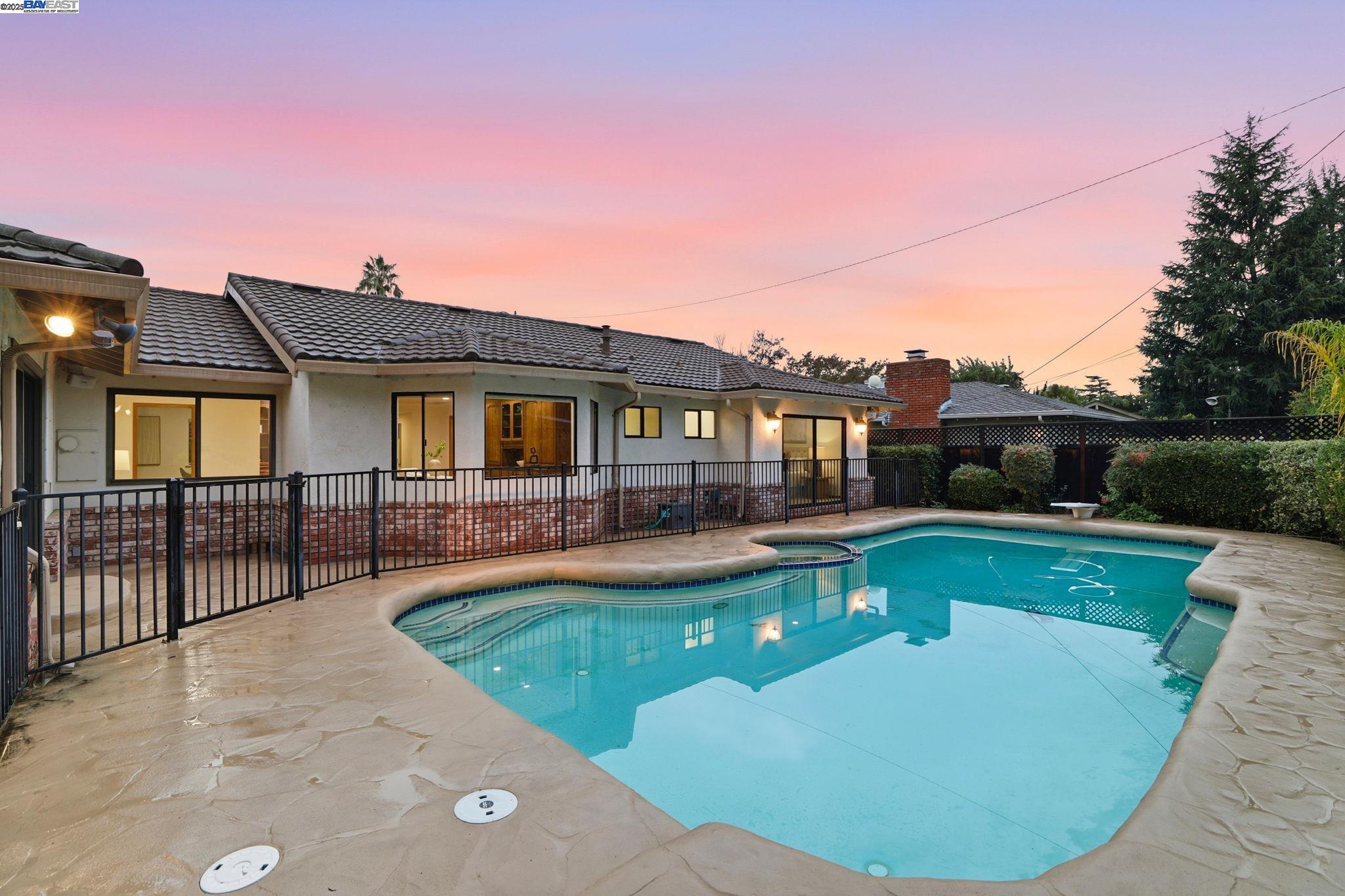 877 Cashew Way