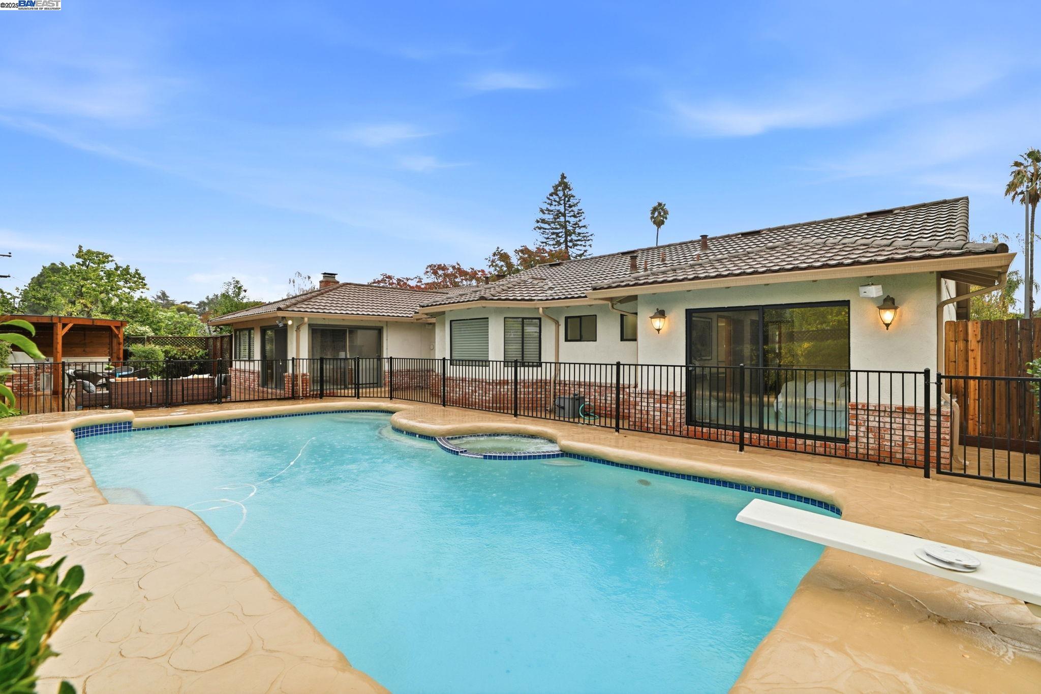 877 Cashew Way